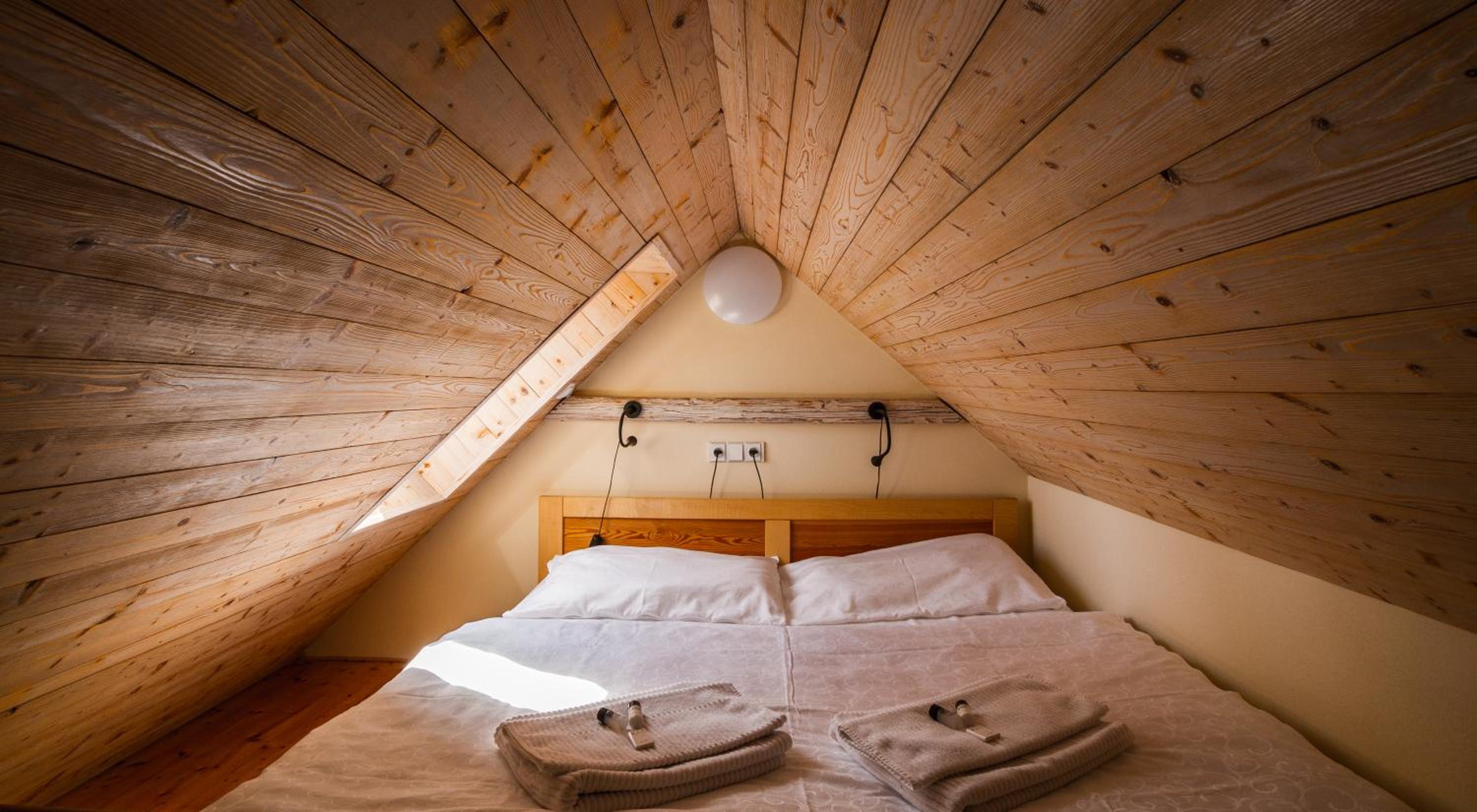 Double Room with Extra Bed photo 1