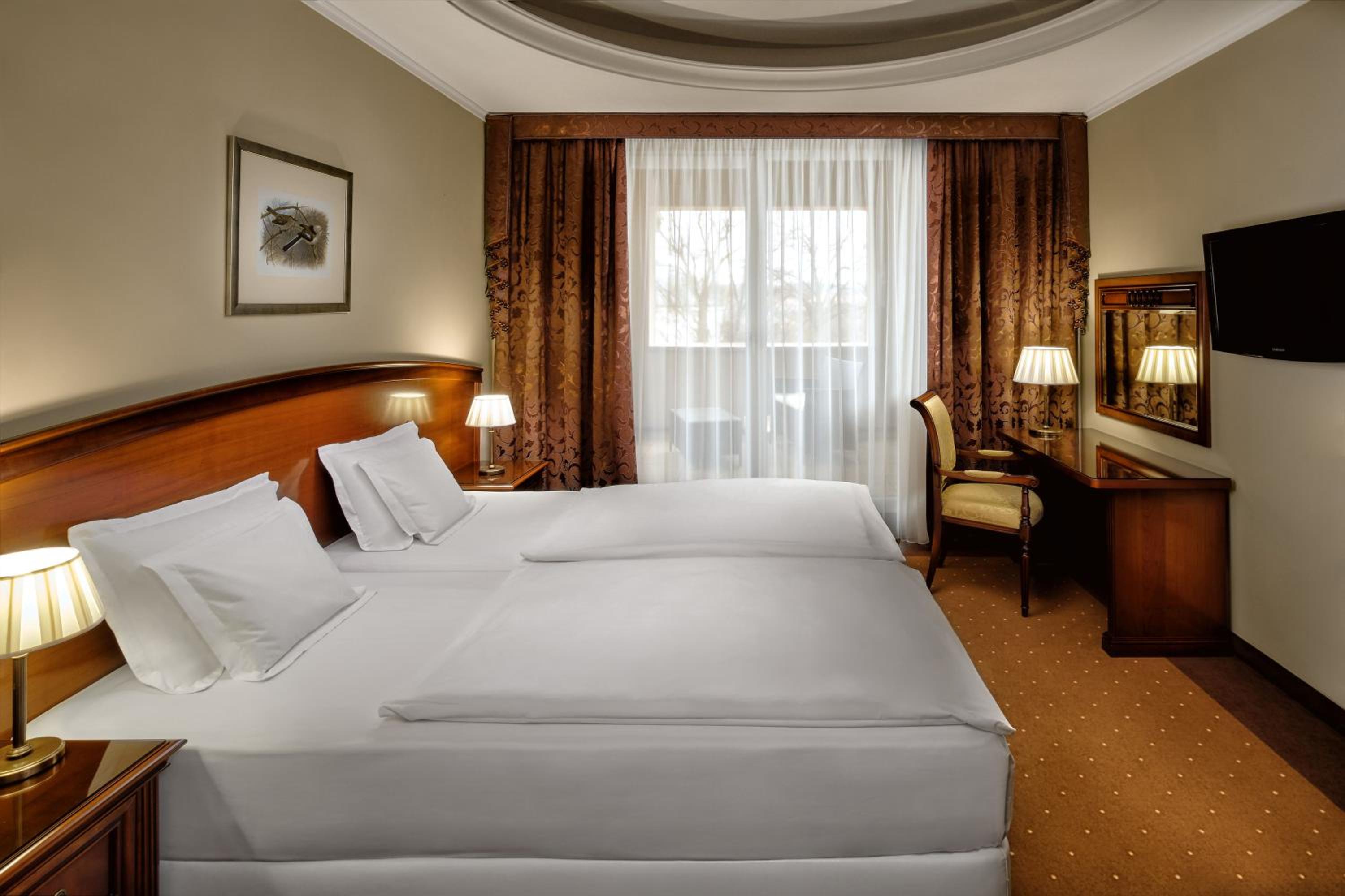 Junior Suite - Manor House photo 2