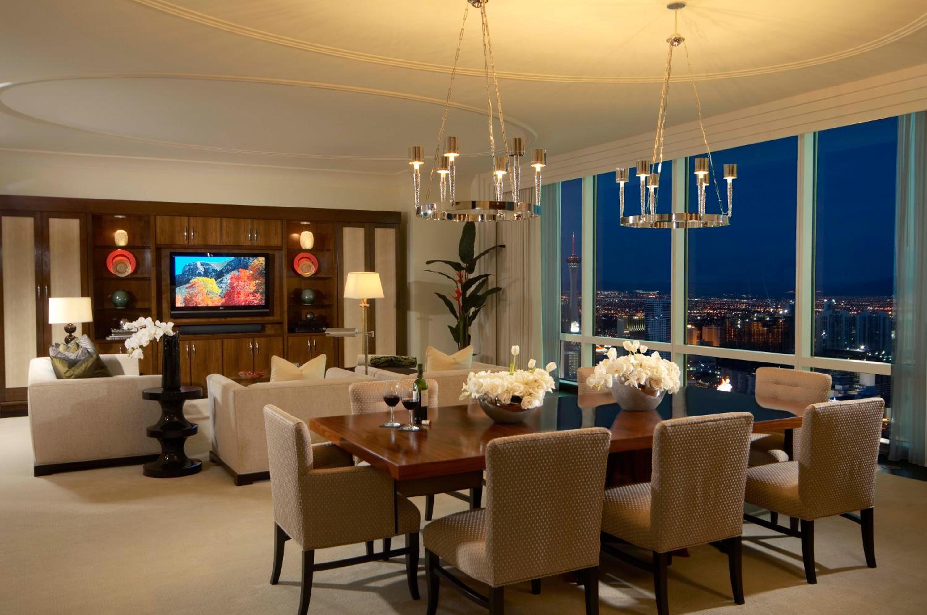 Three-Bedroom Penthouse - Photo 2