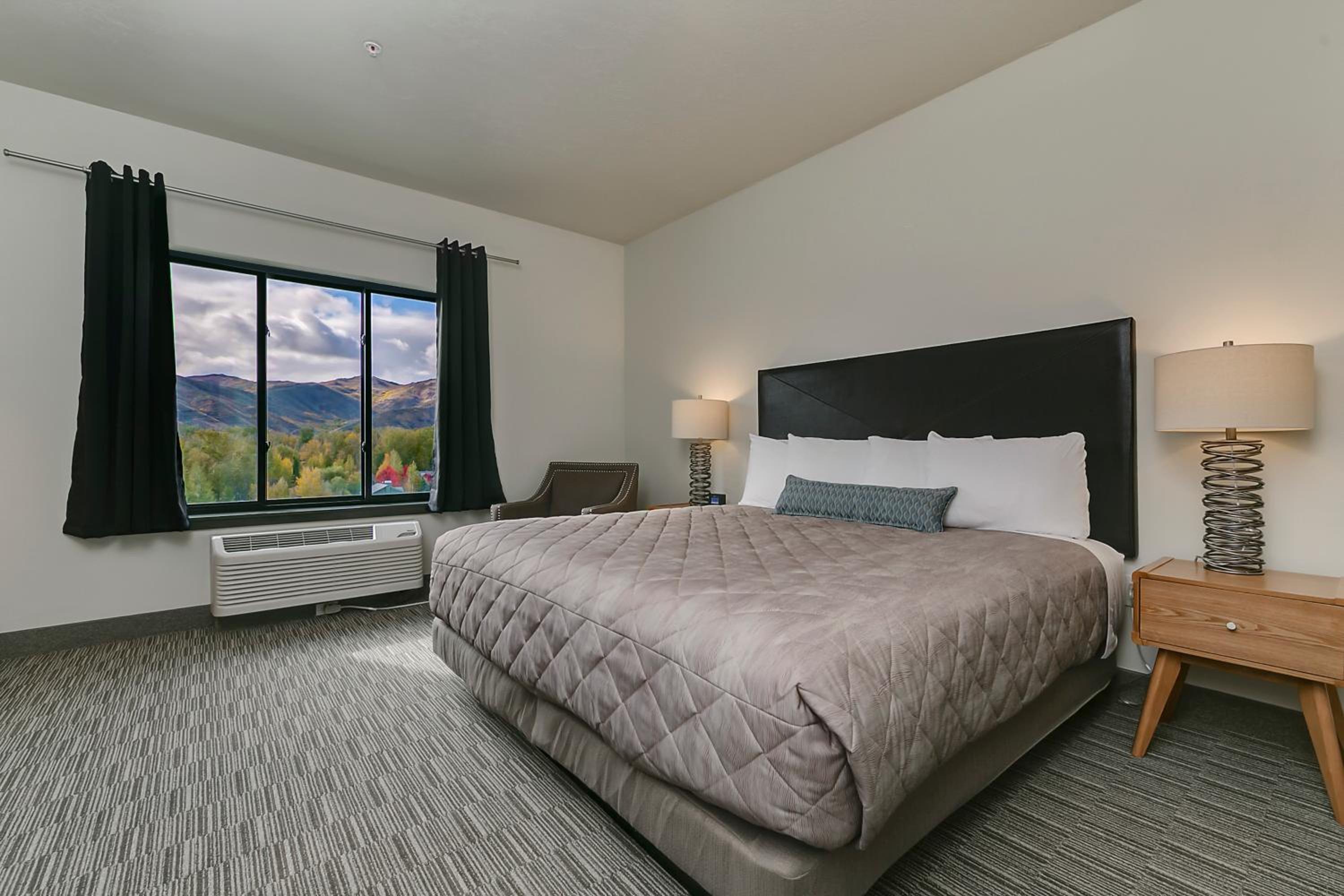 Executive King Suite