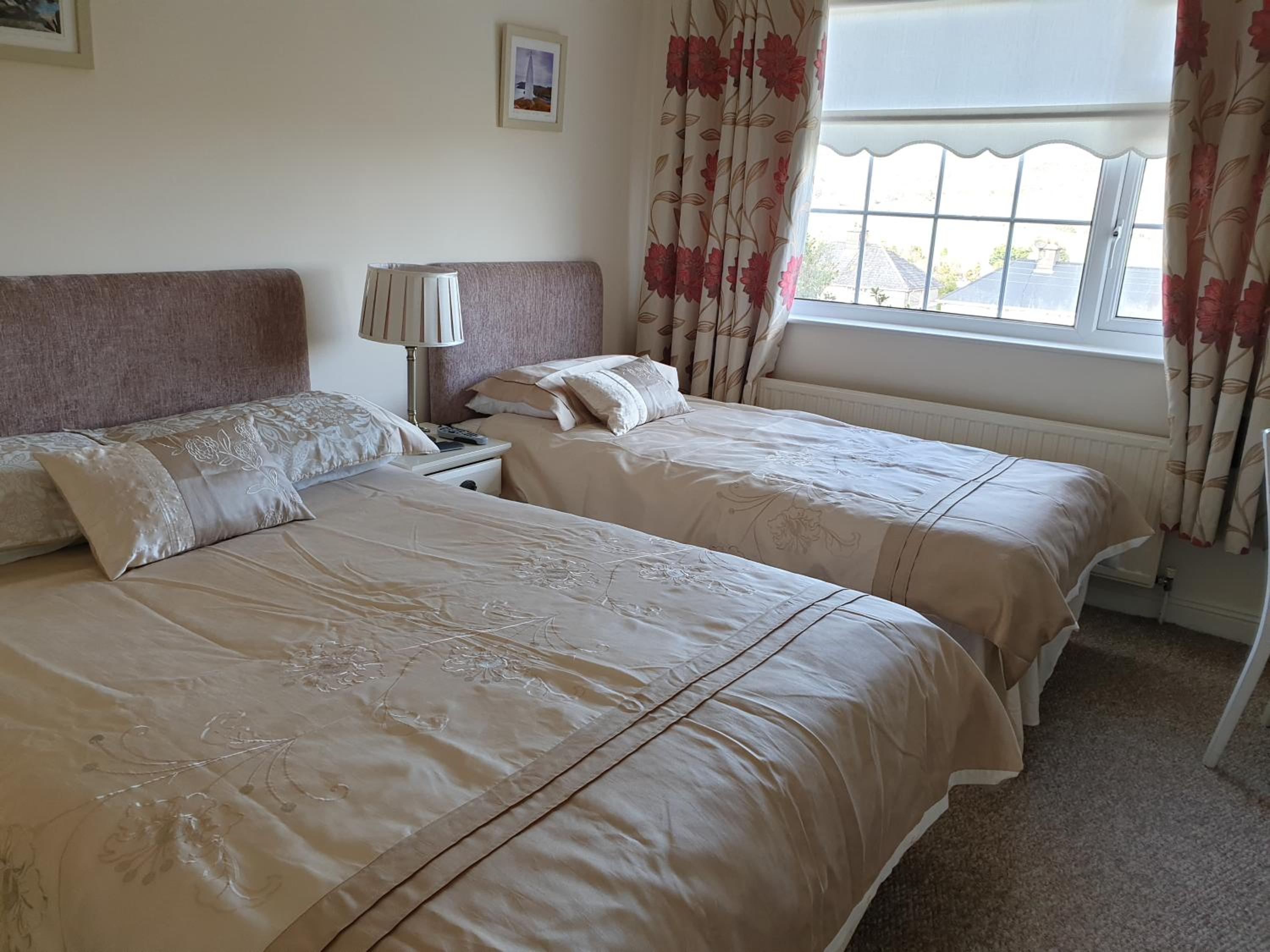 Double or Twin Room photo 1
