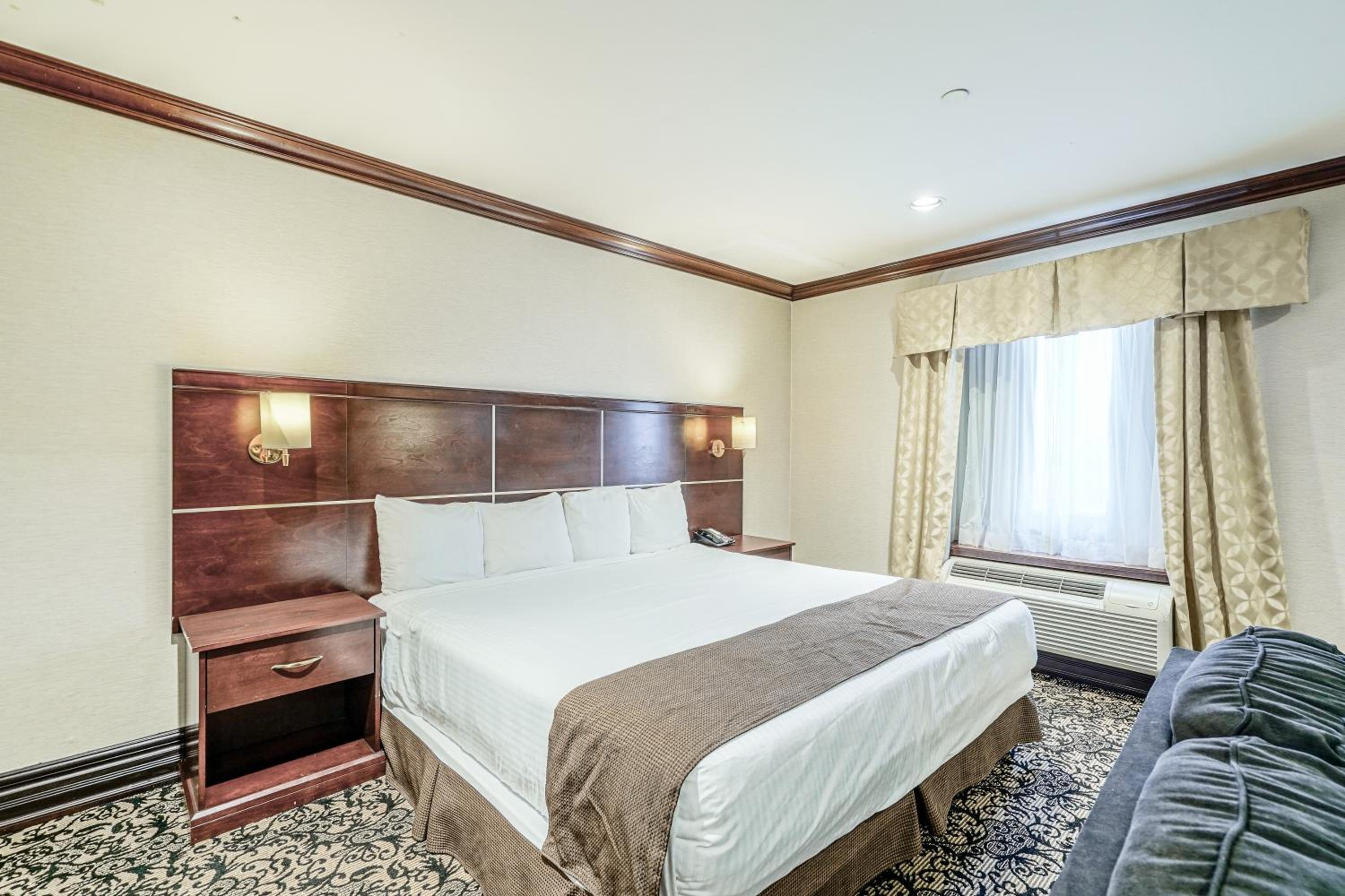 King Room - Photo 1