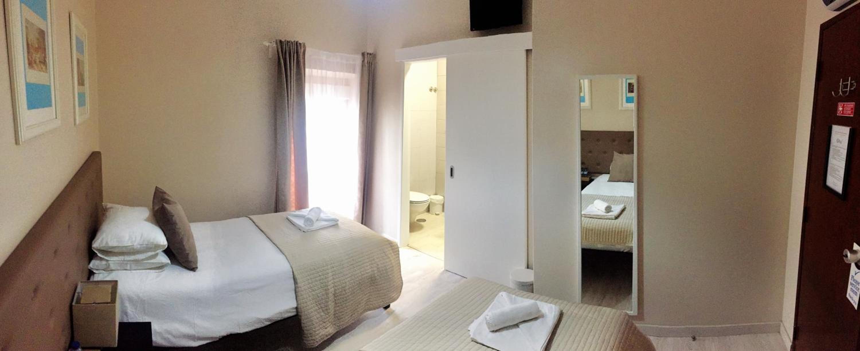 Twin Room photo 2