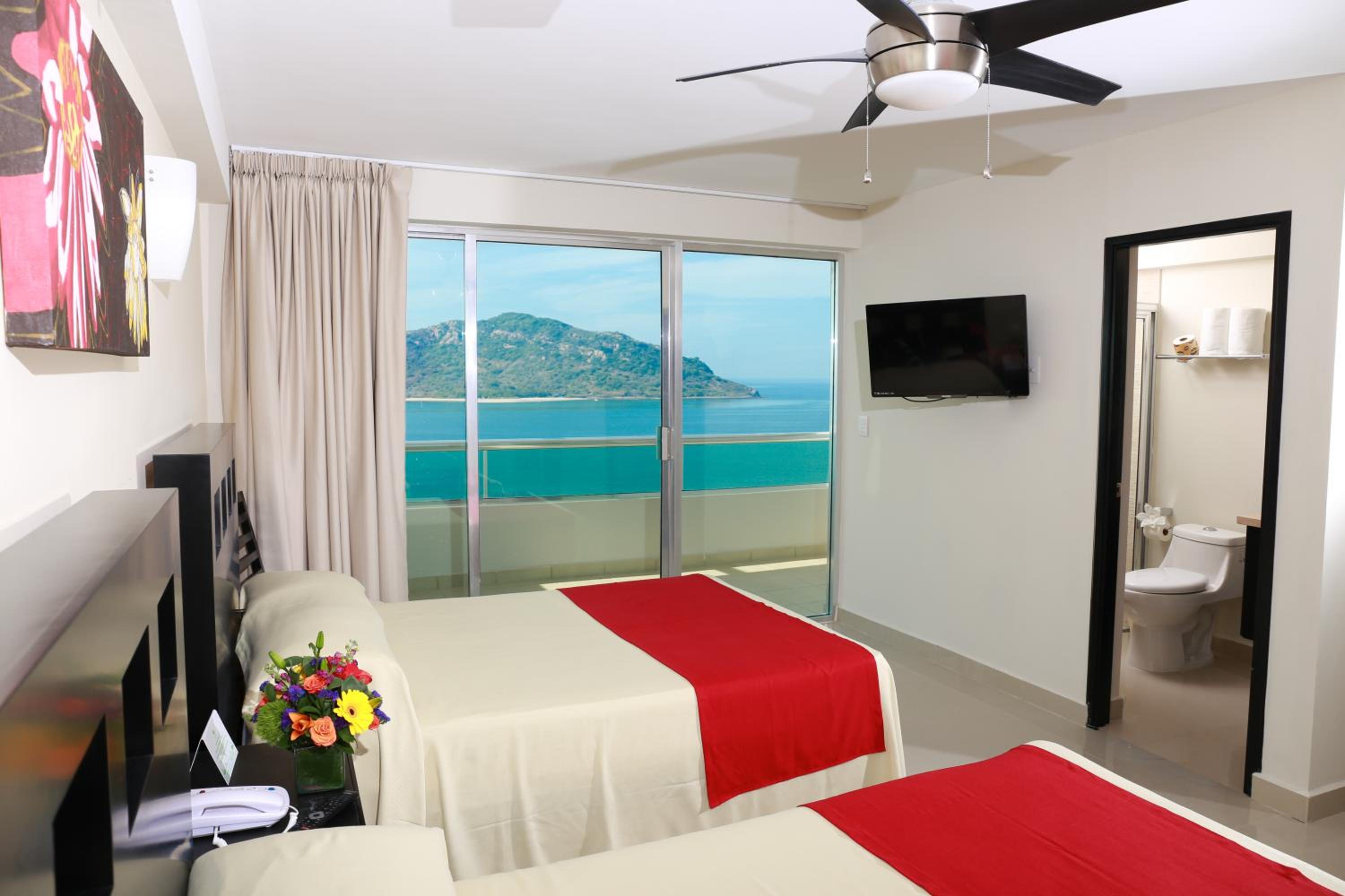 Standard Double Room - Photo 2