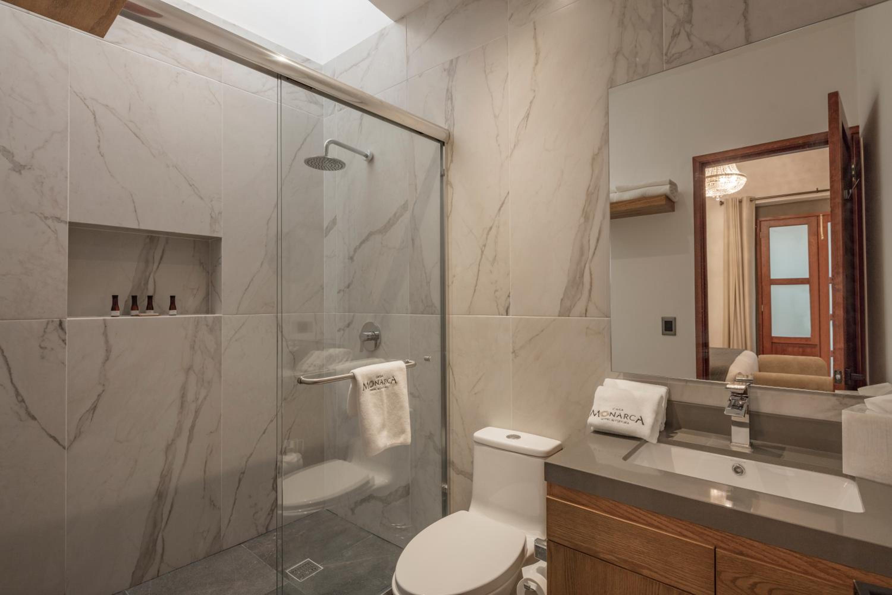 King Room - Photo 10
