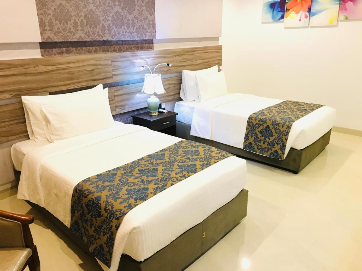 Deluxe Double Room photo 3