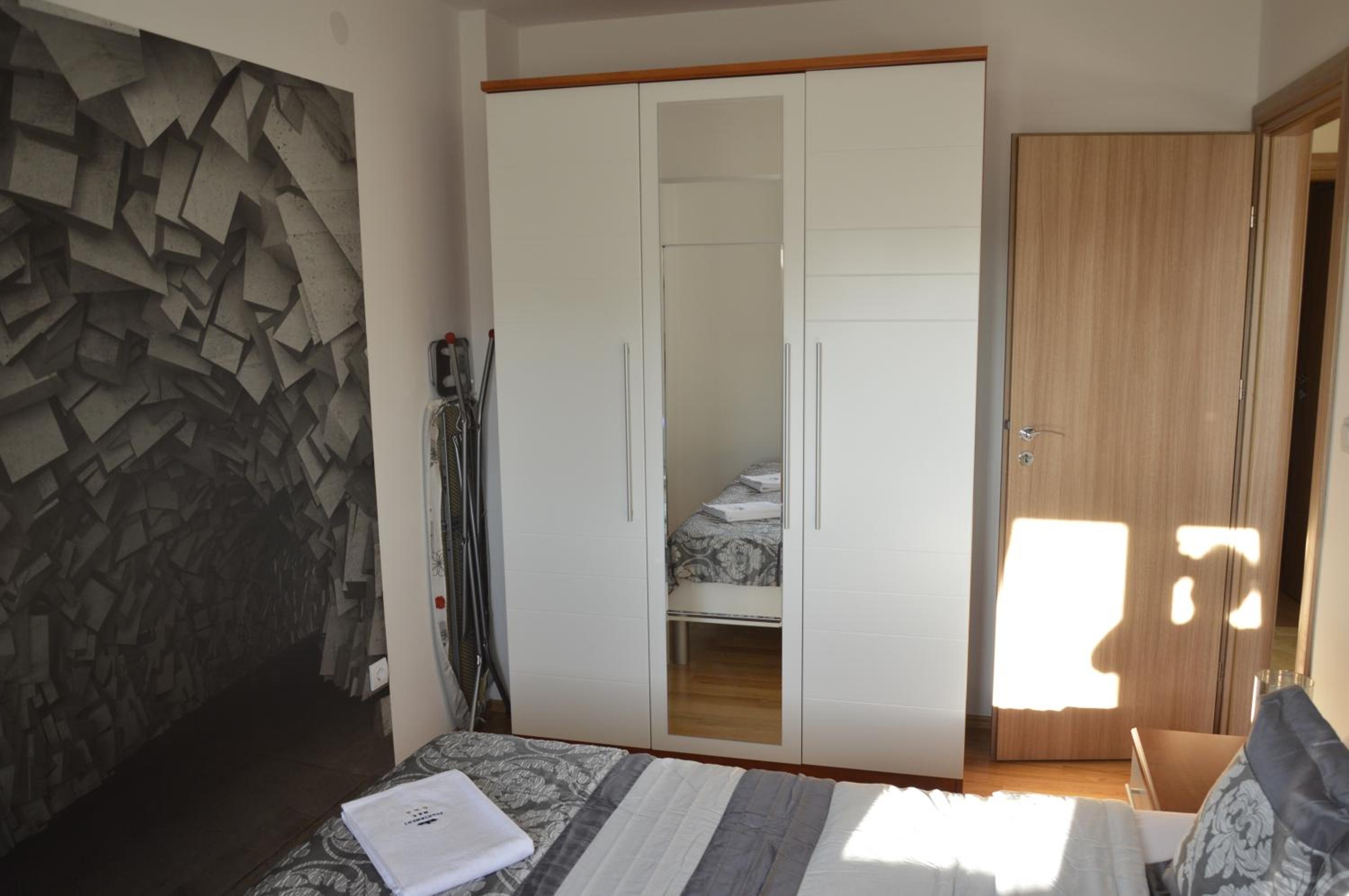 Two-Bedroom Apartment - Photo 14