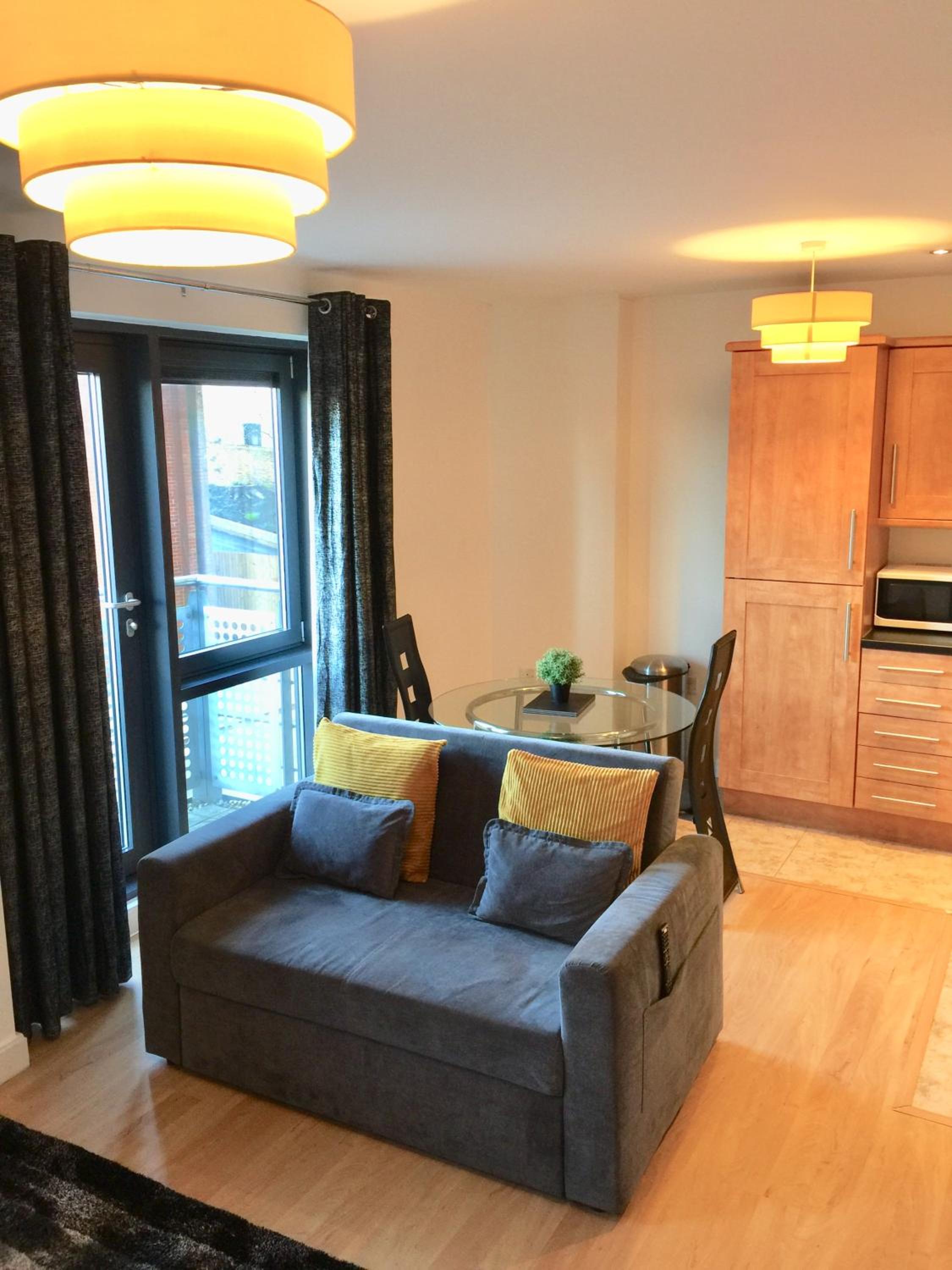 One-Bedroom Apartment with Balcony
