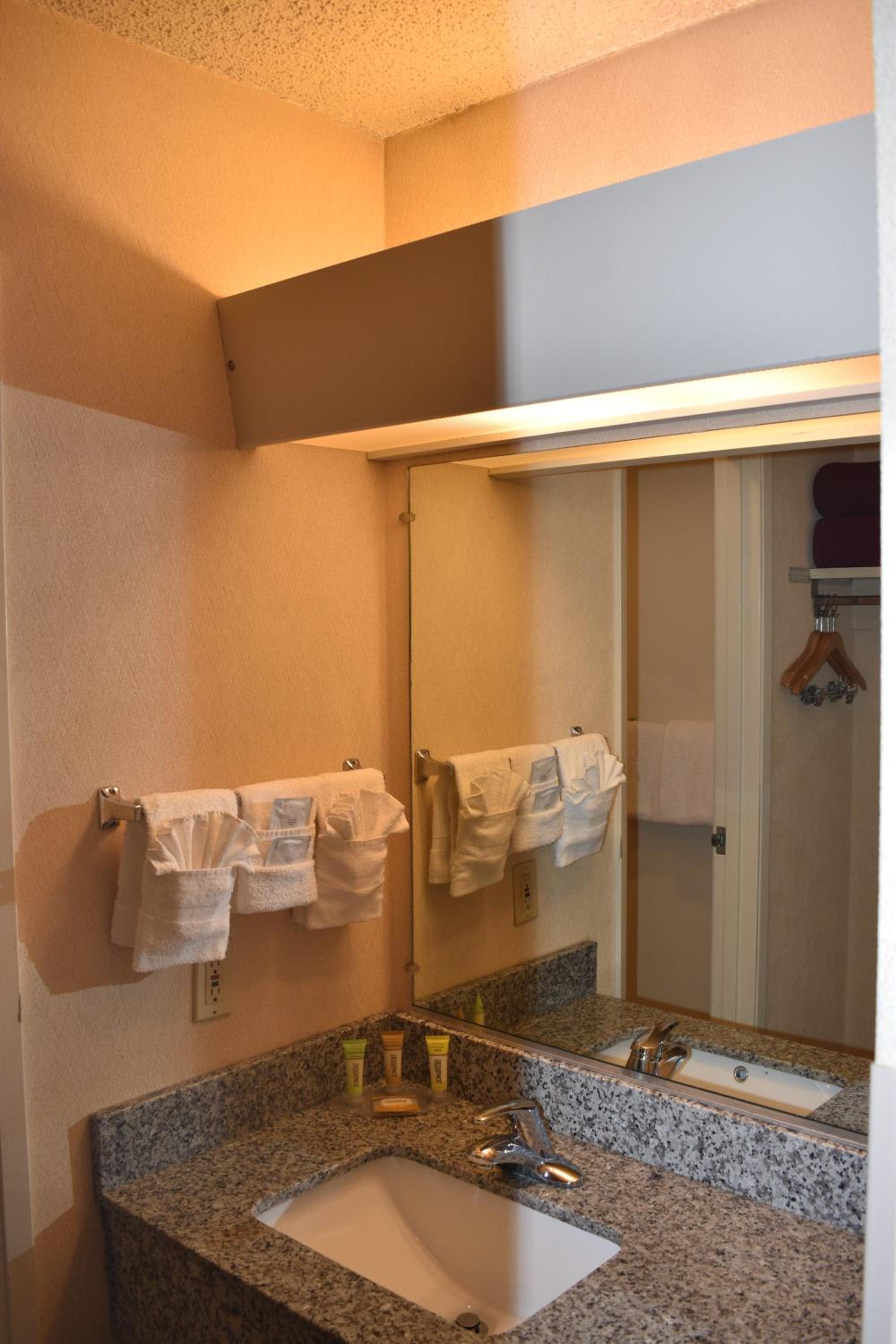 King Room - Photo 6