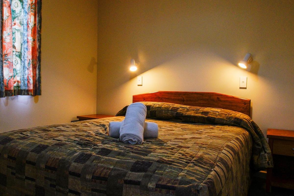 One-Bedroom Chalet - Photo 2