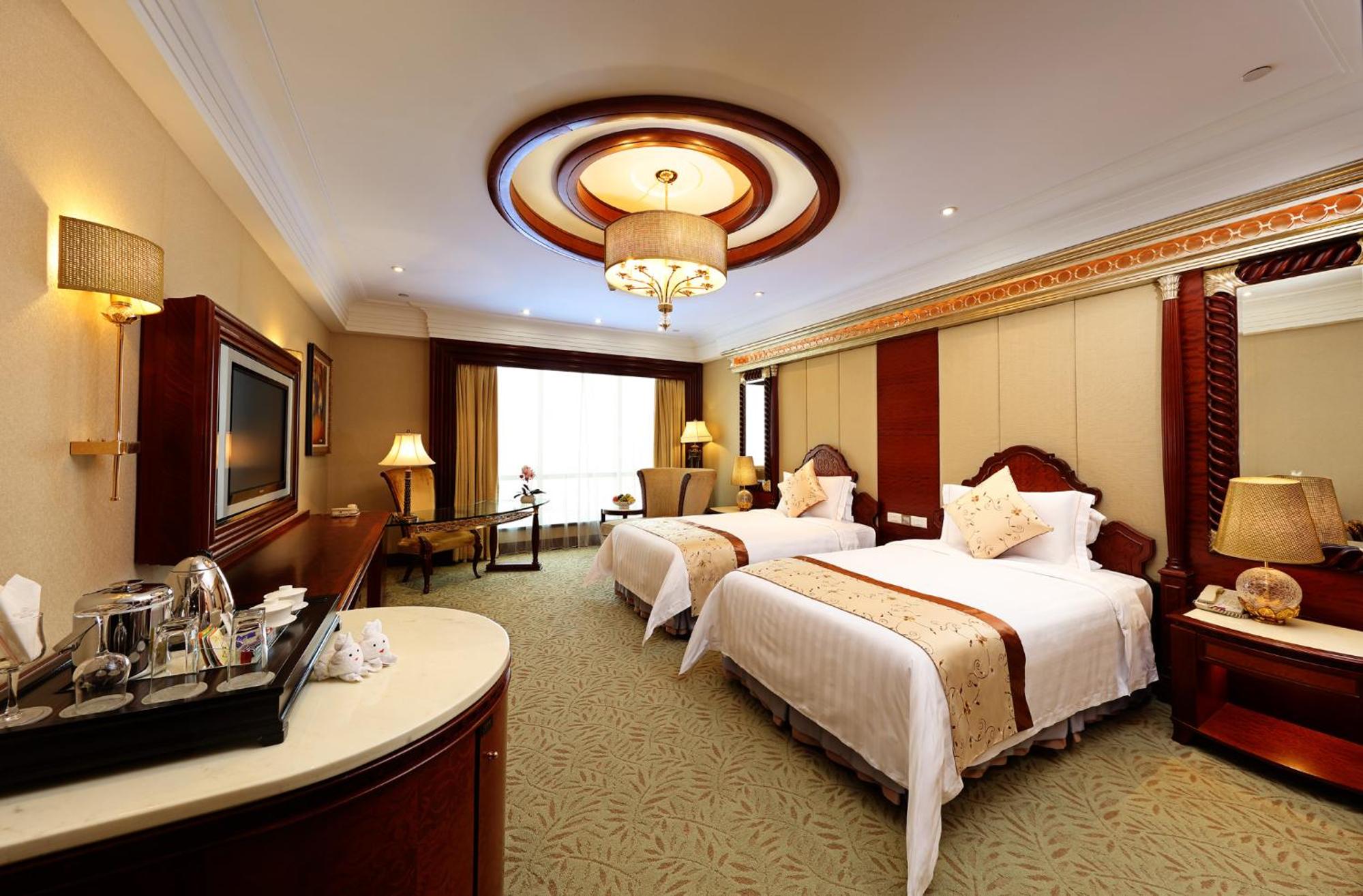 Elite Twin Room - Photo 2