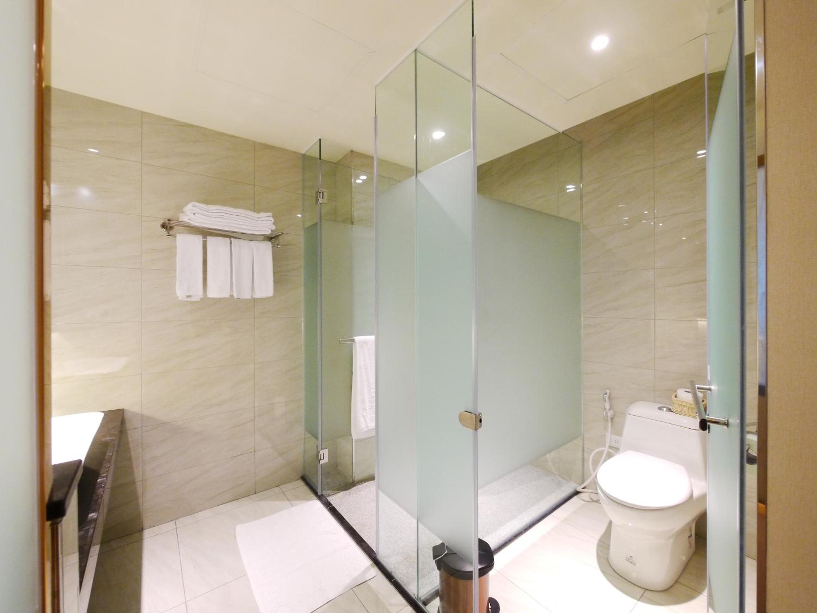 Standard Quadruple Room - Photo 3