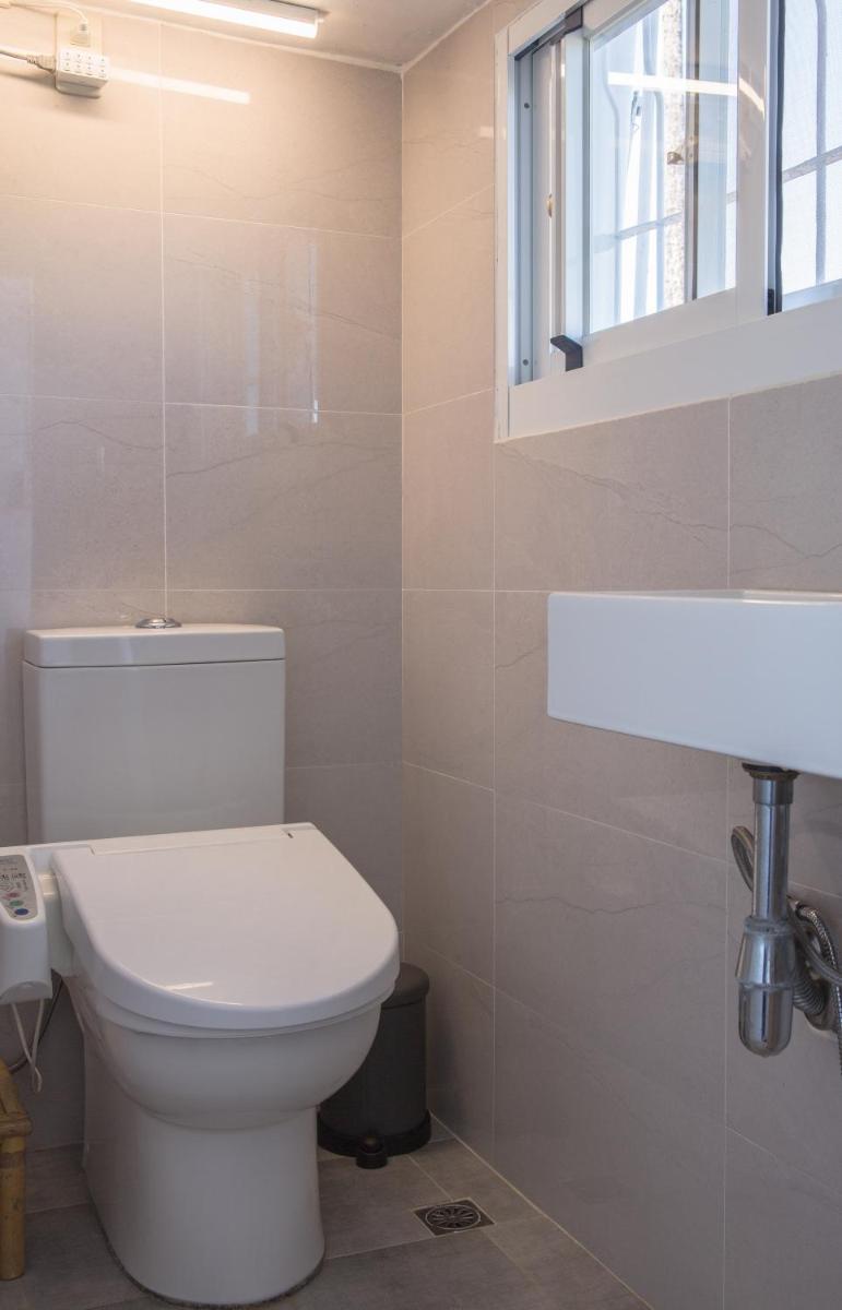 Japanese-Style Quadruple Room photo 3