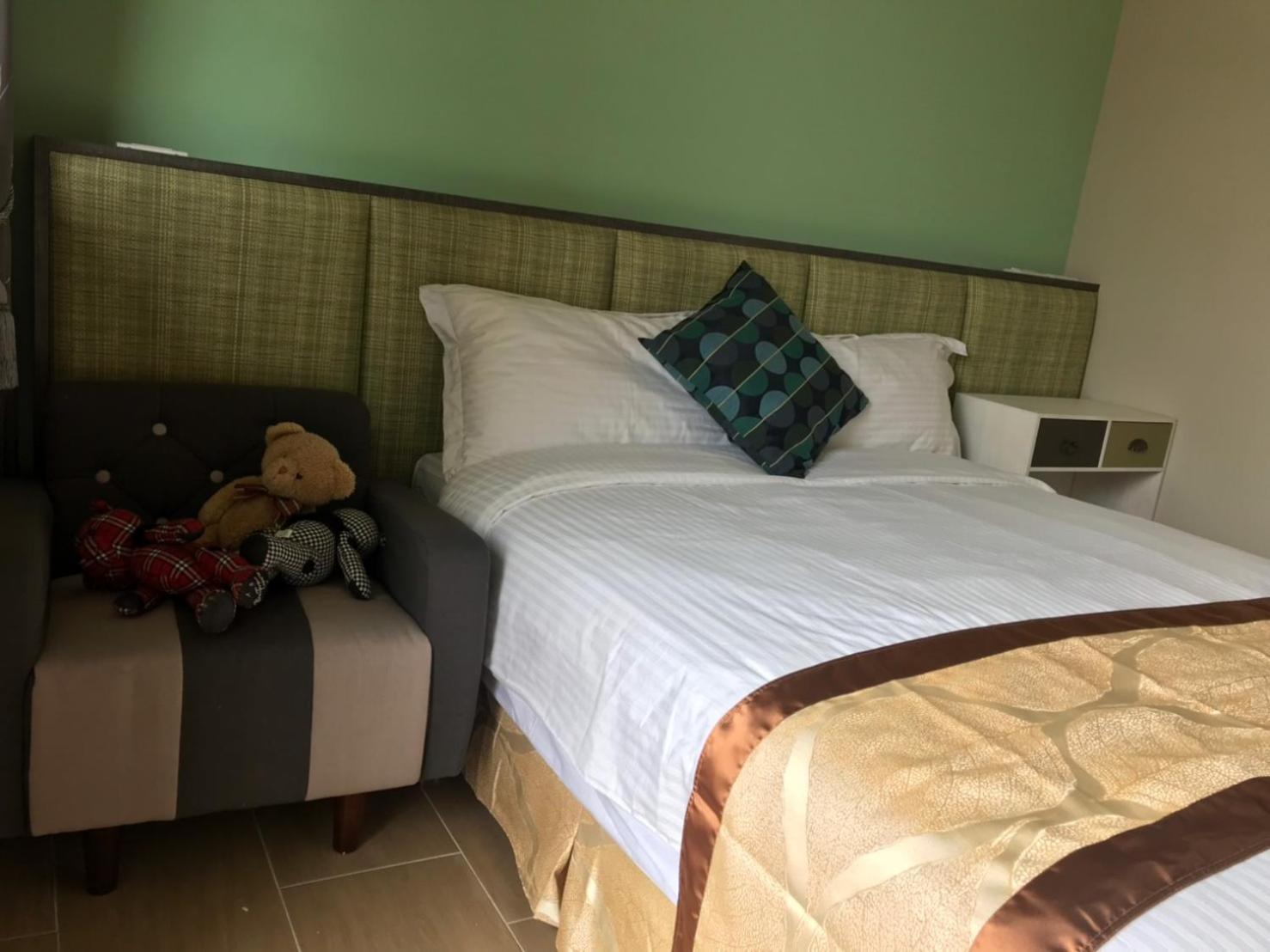 Double Room with Balcony - Photo 6