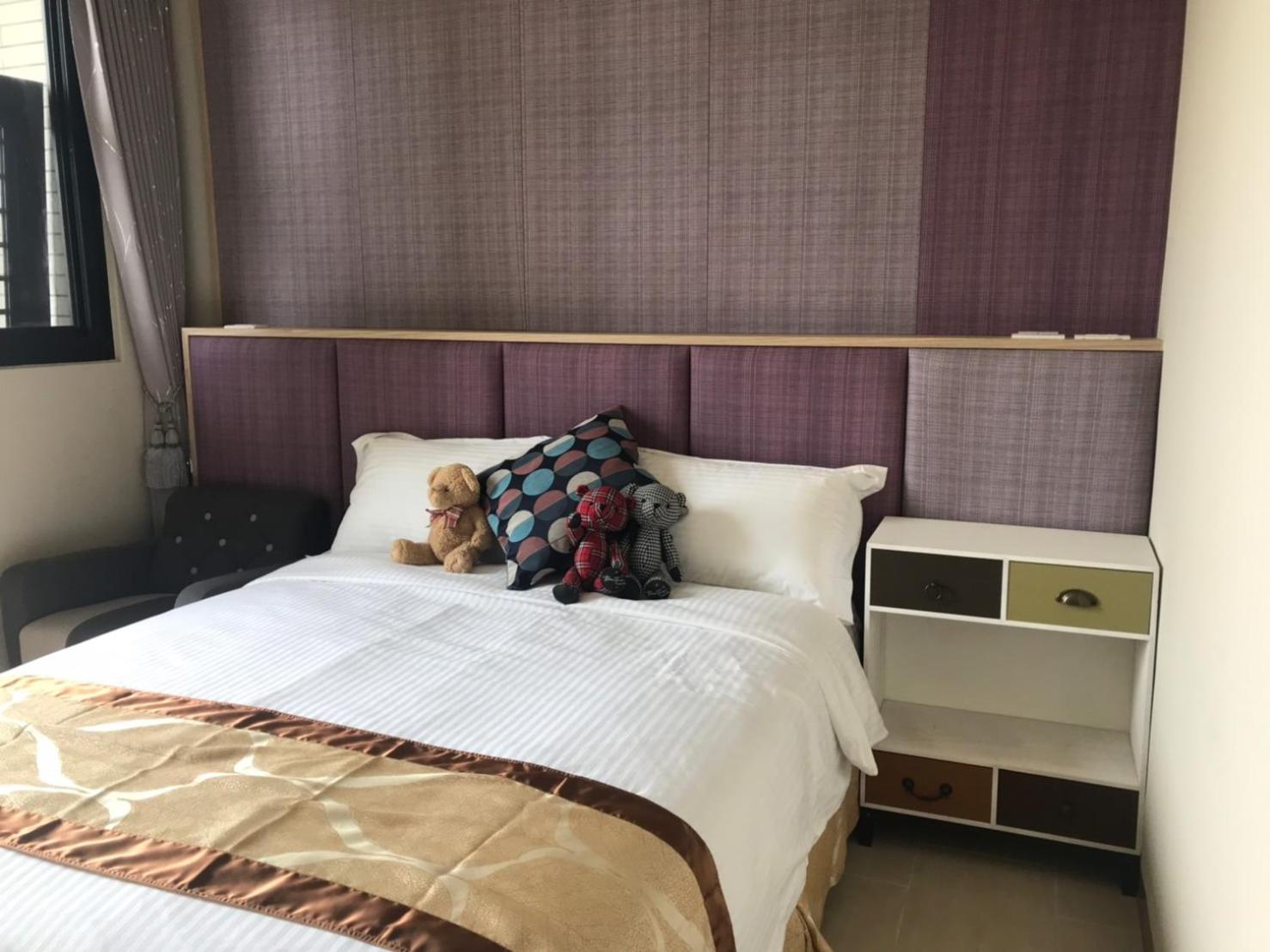 Double Room with Balcony - Photo 4
