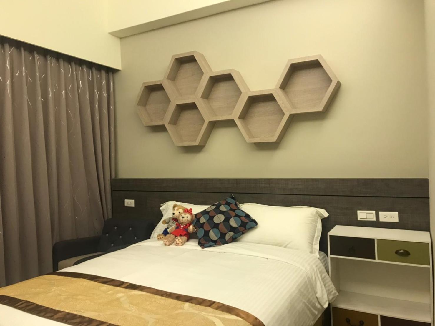 Double Room with Balcony - Photo 14