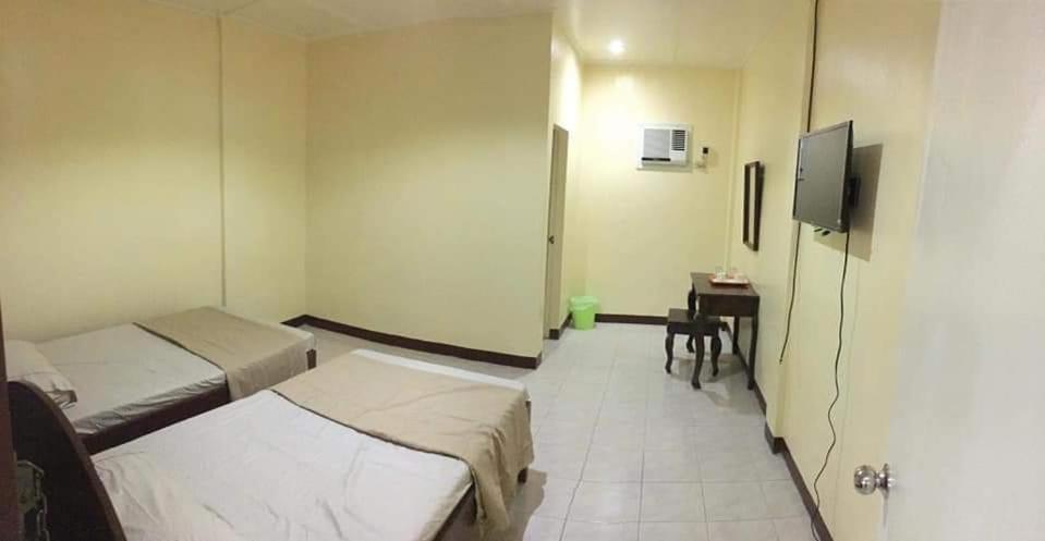 Budget Double or Twin Room - Photo 4