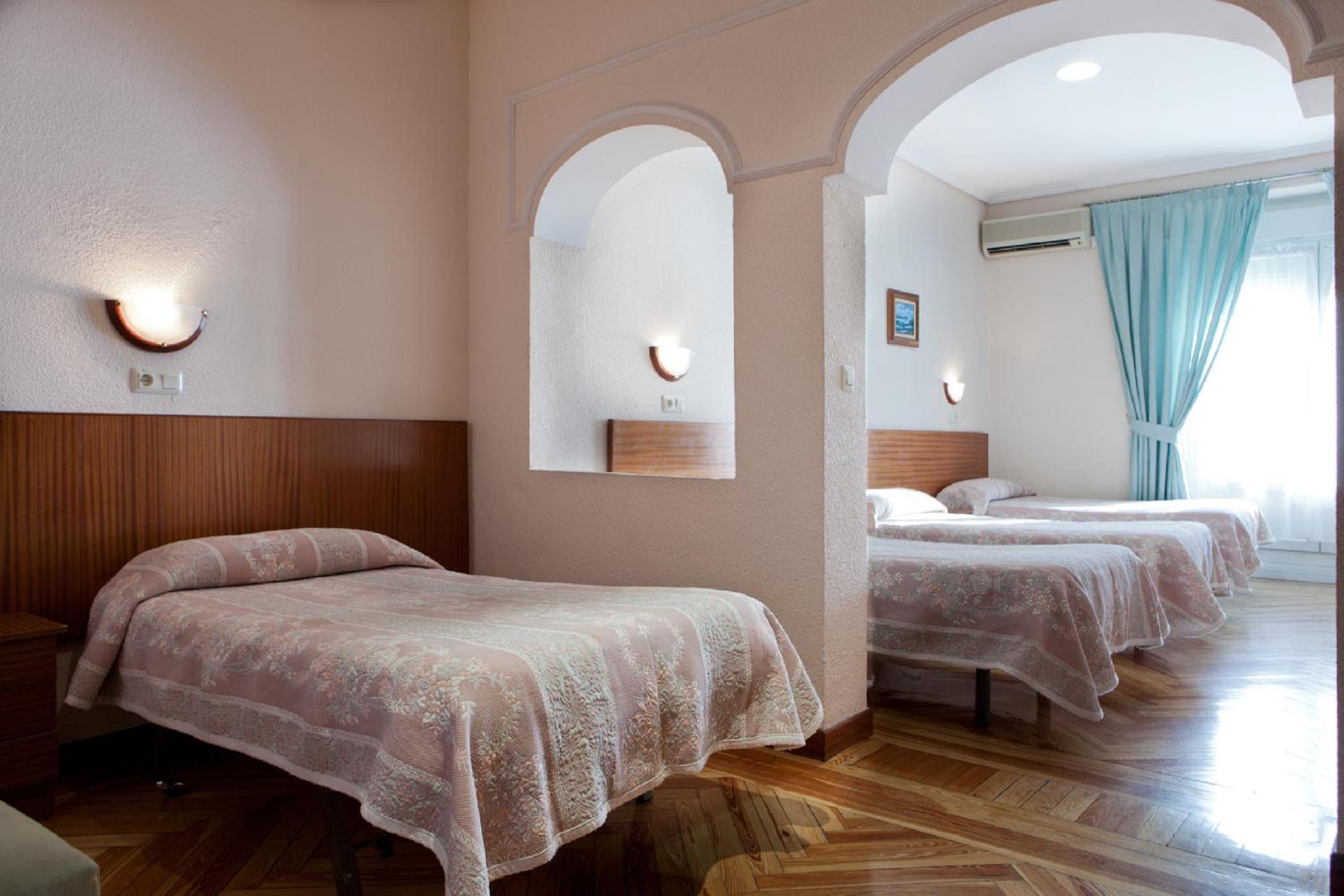Quadruple Room photo 2