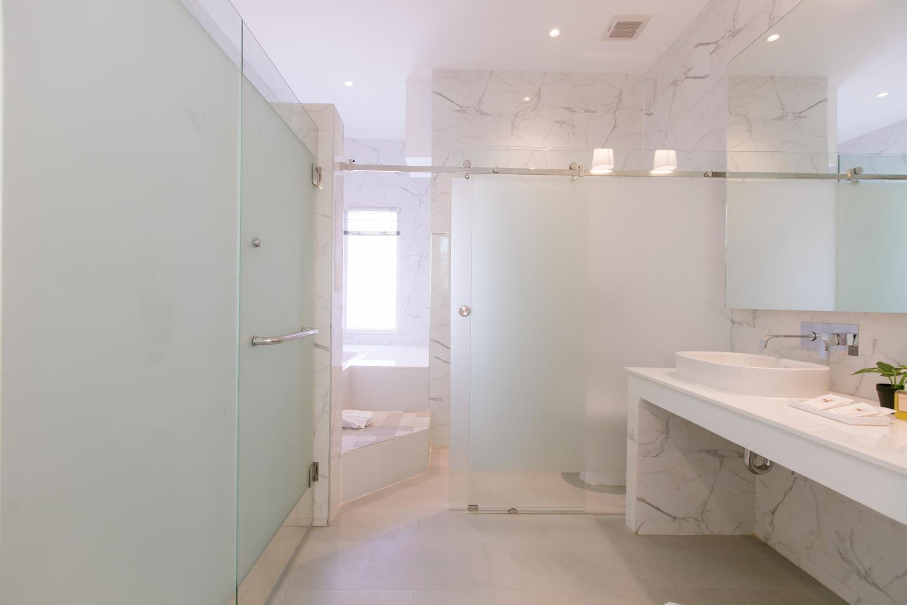 Family Duplex Suite - Photo 5