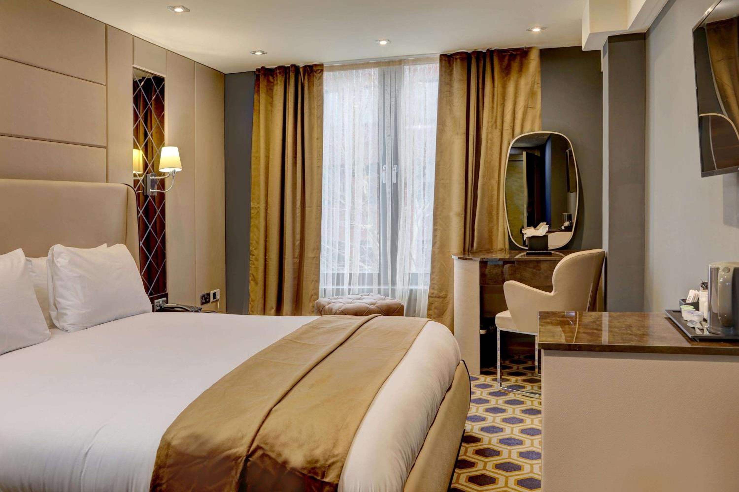 Superior Double Room photo 3