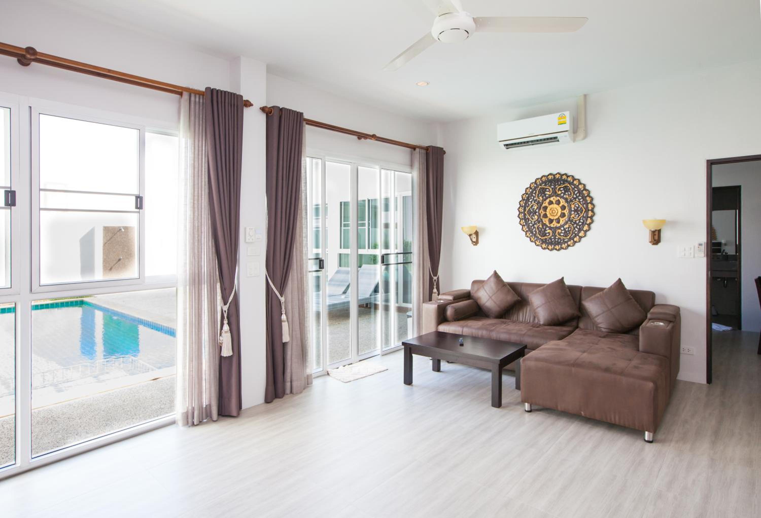 Villa with Private Pool photo 3