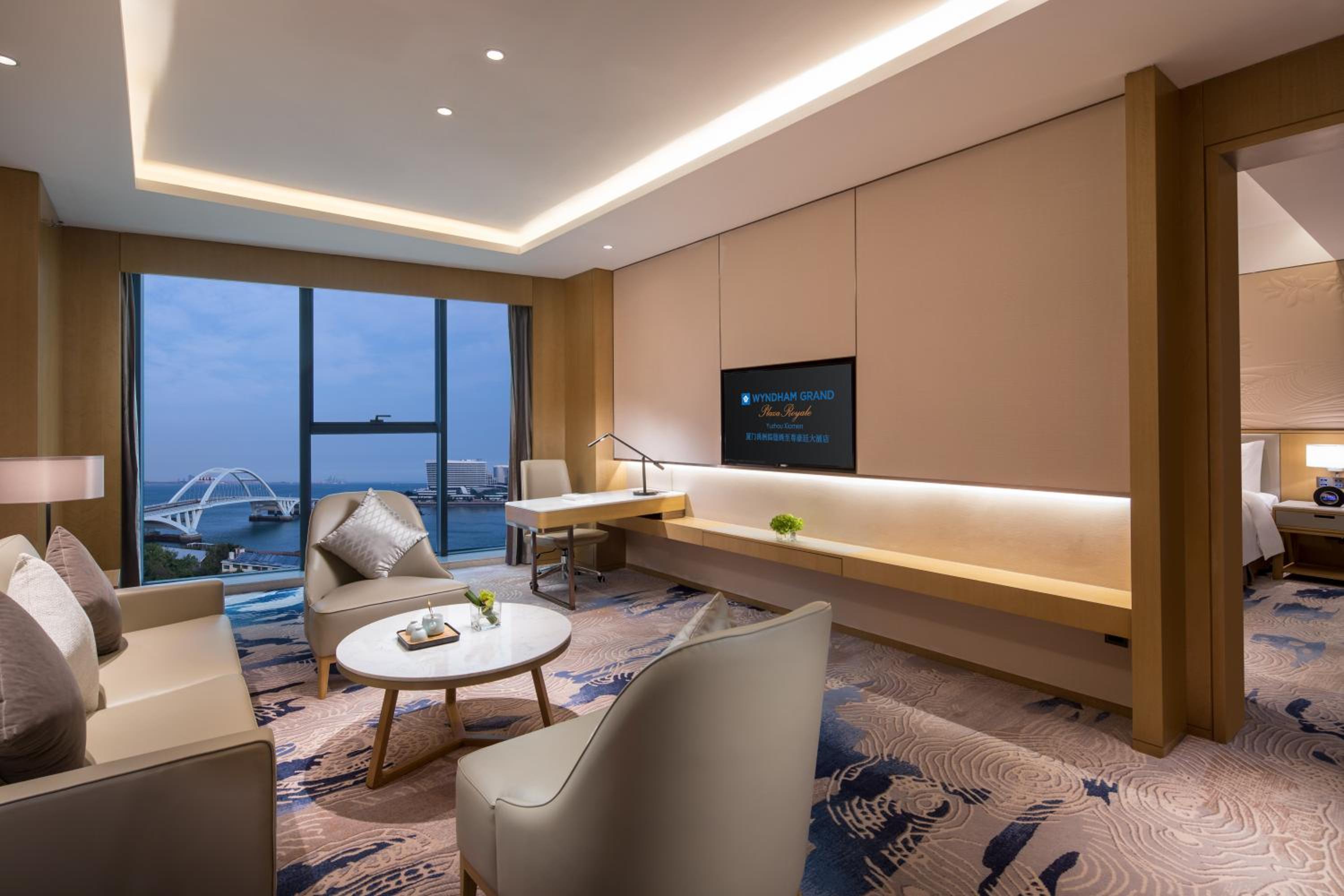 Executive Sea View Suite - Photo 1