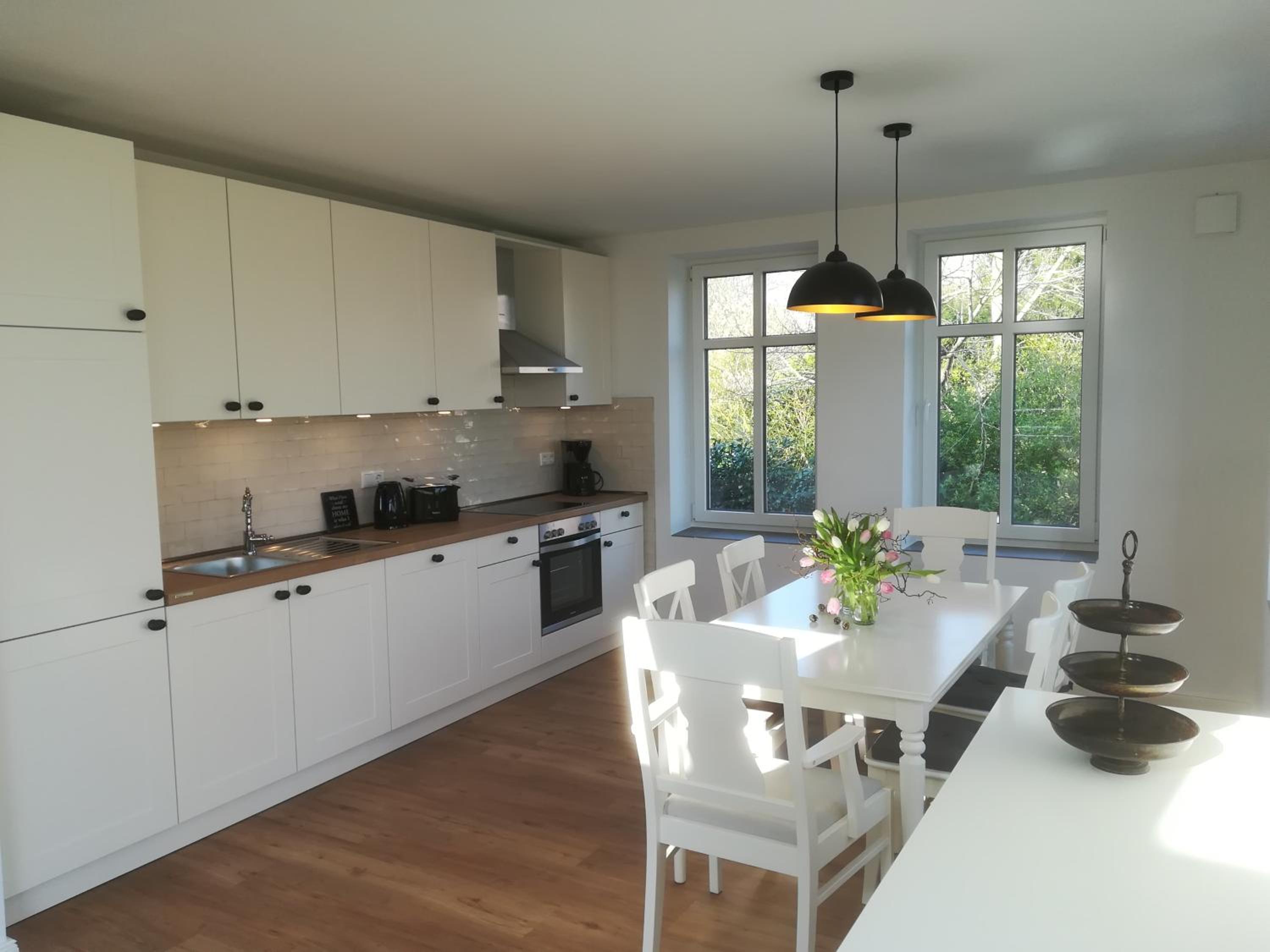 Semi-detached House photo 2