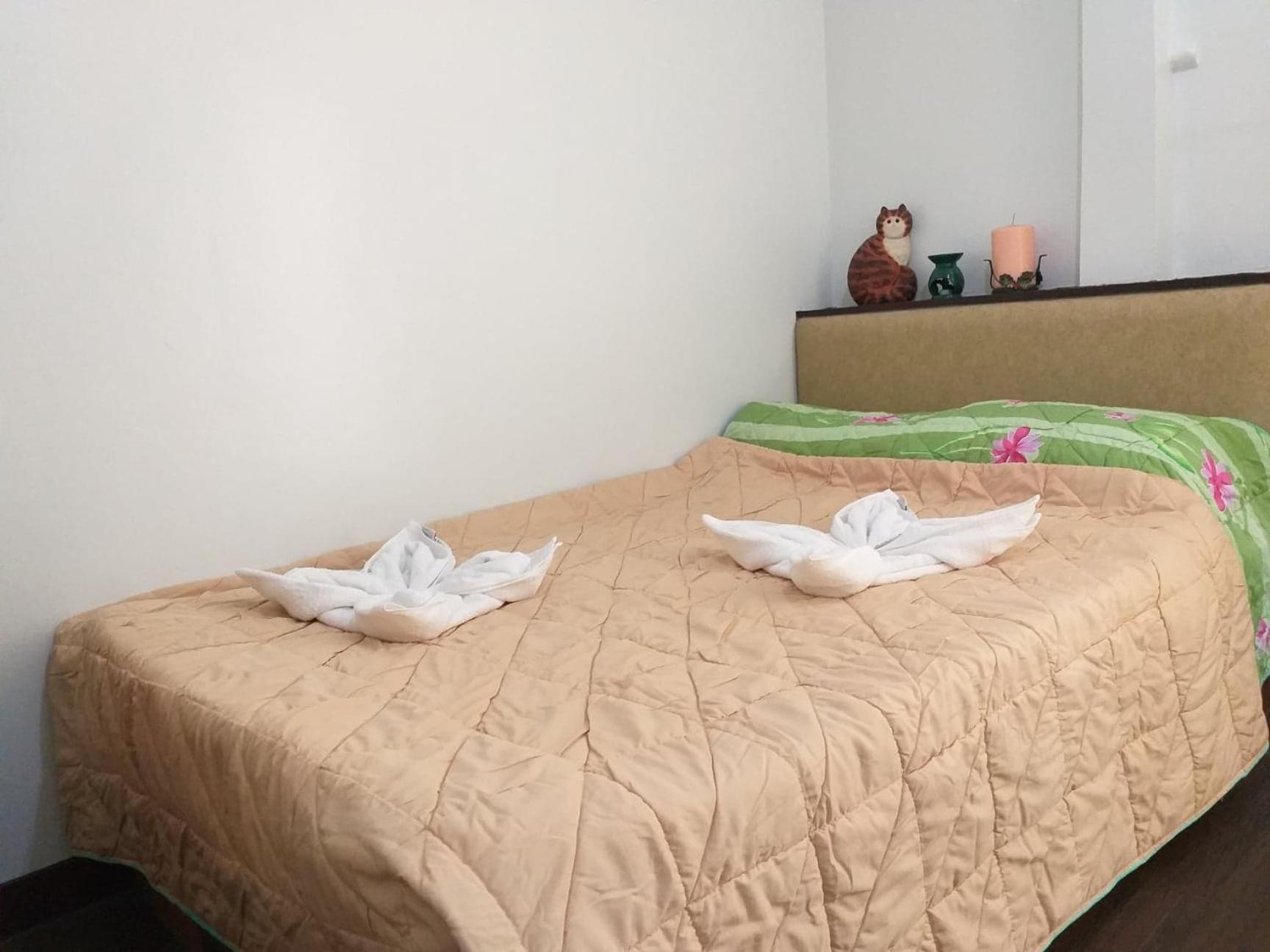 Deluxe Room - Photo 3