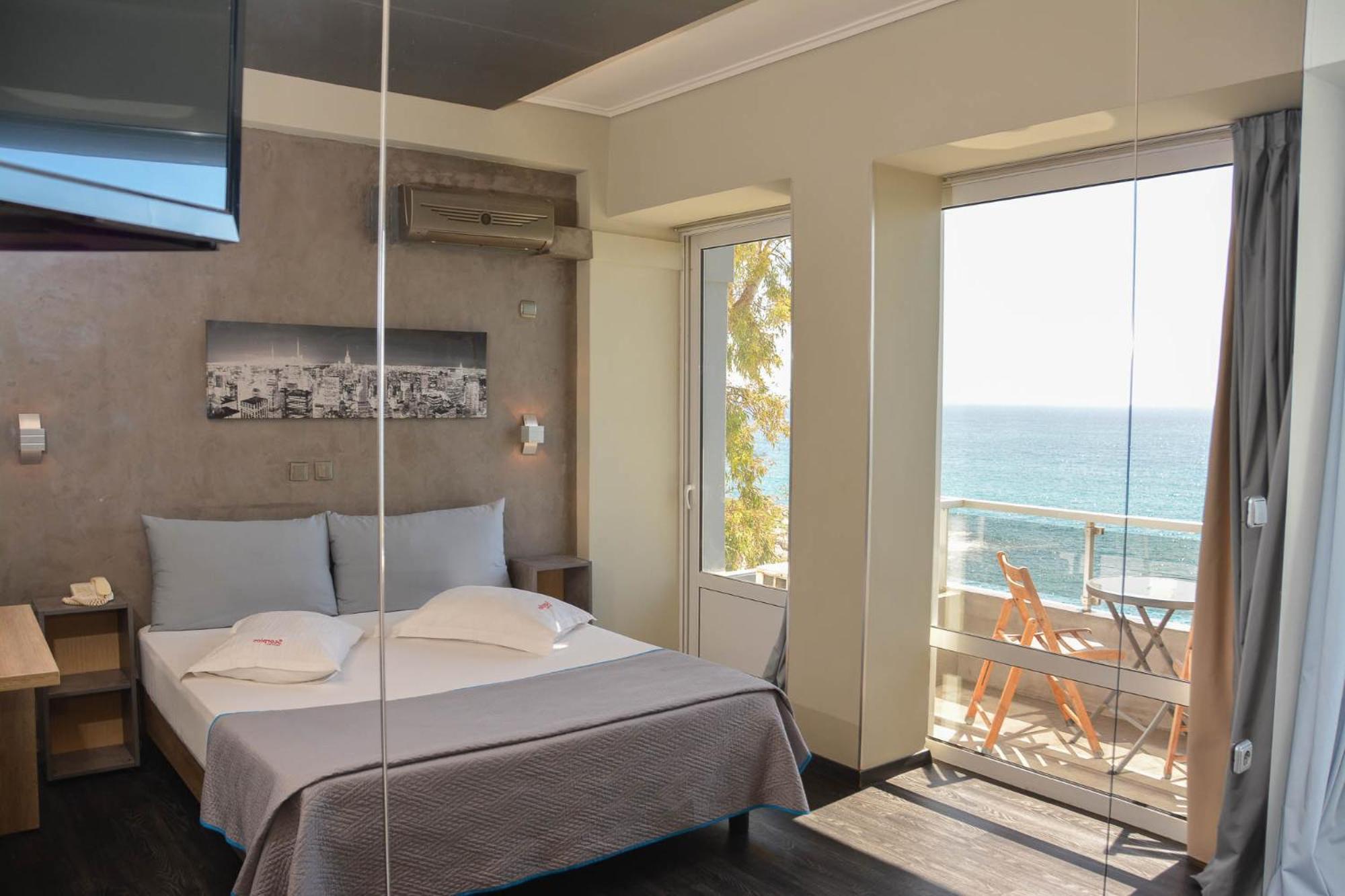 Double Room with Extra Bed and Sea View photo 3