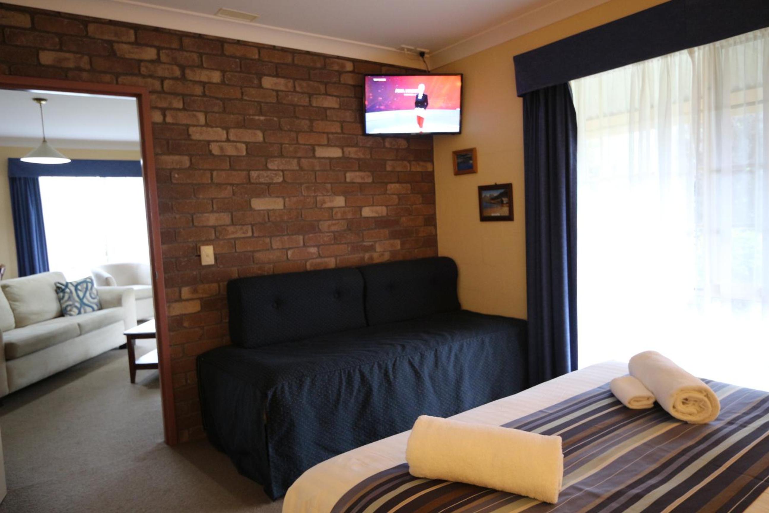 Two-Bedroom Cottage - Pier photo 2
