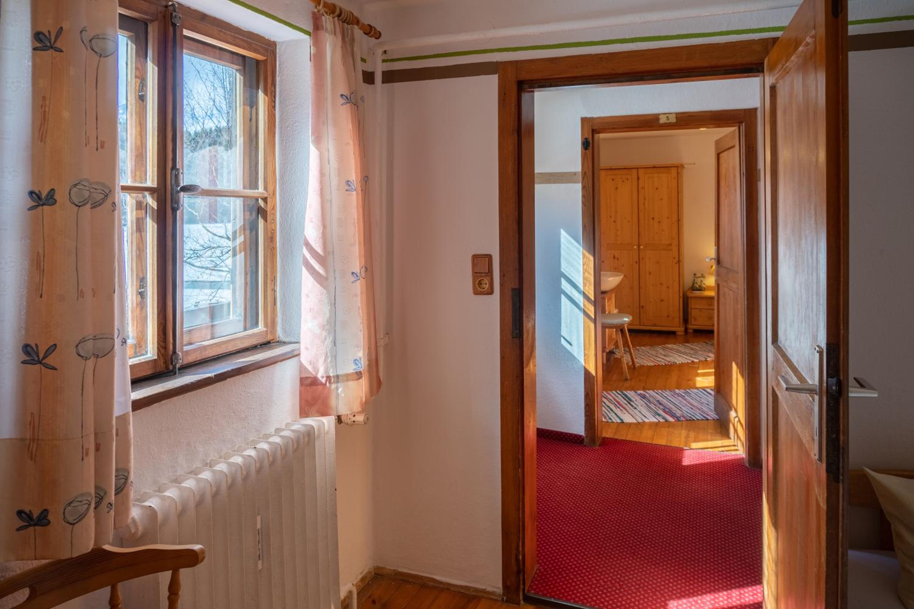 Twin Room with Shared Bathroom