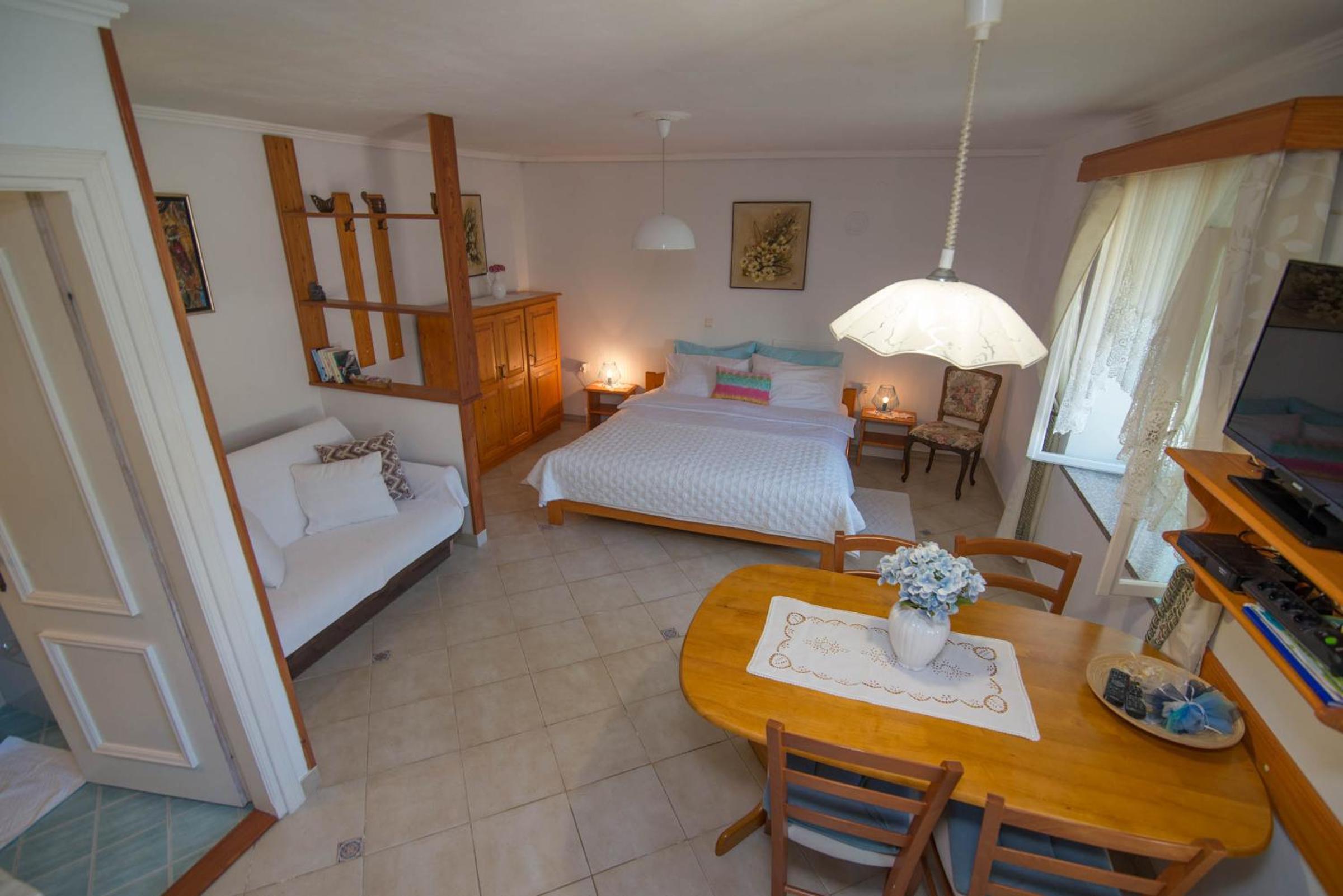 Apartment - Ground Floor photo 1