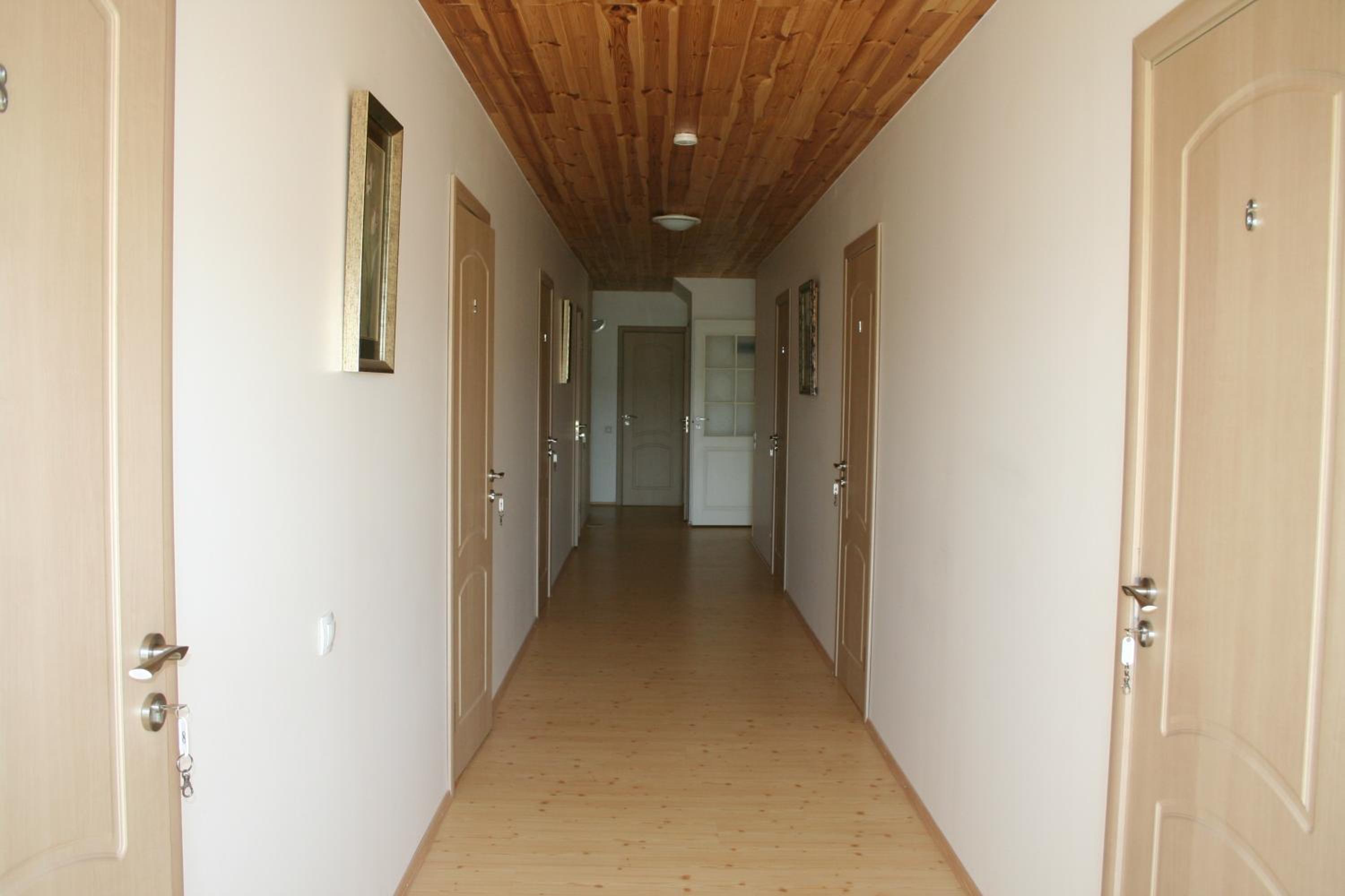 Double Room with Shared Bathroom photo 2