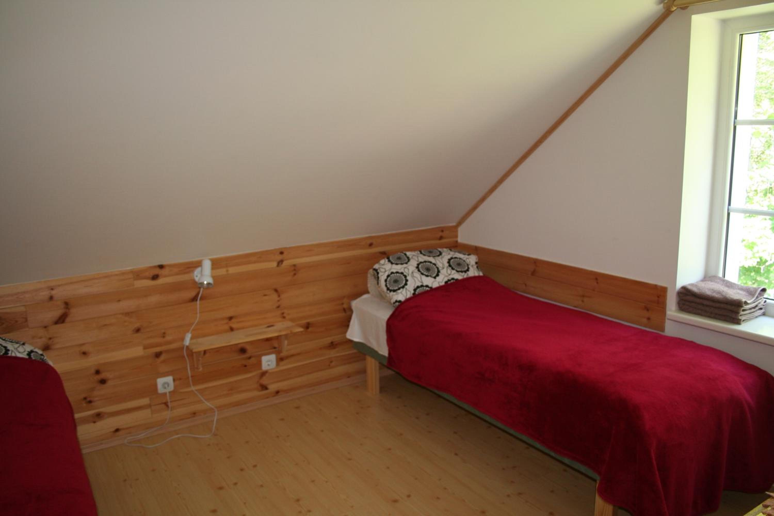Twin Room with Shared Bathroom photo 1