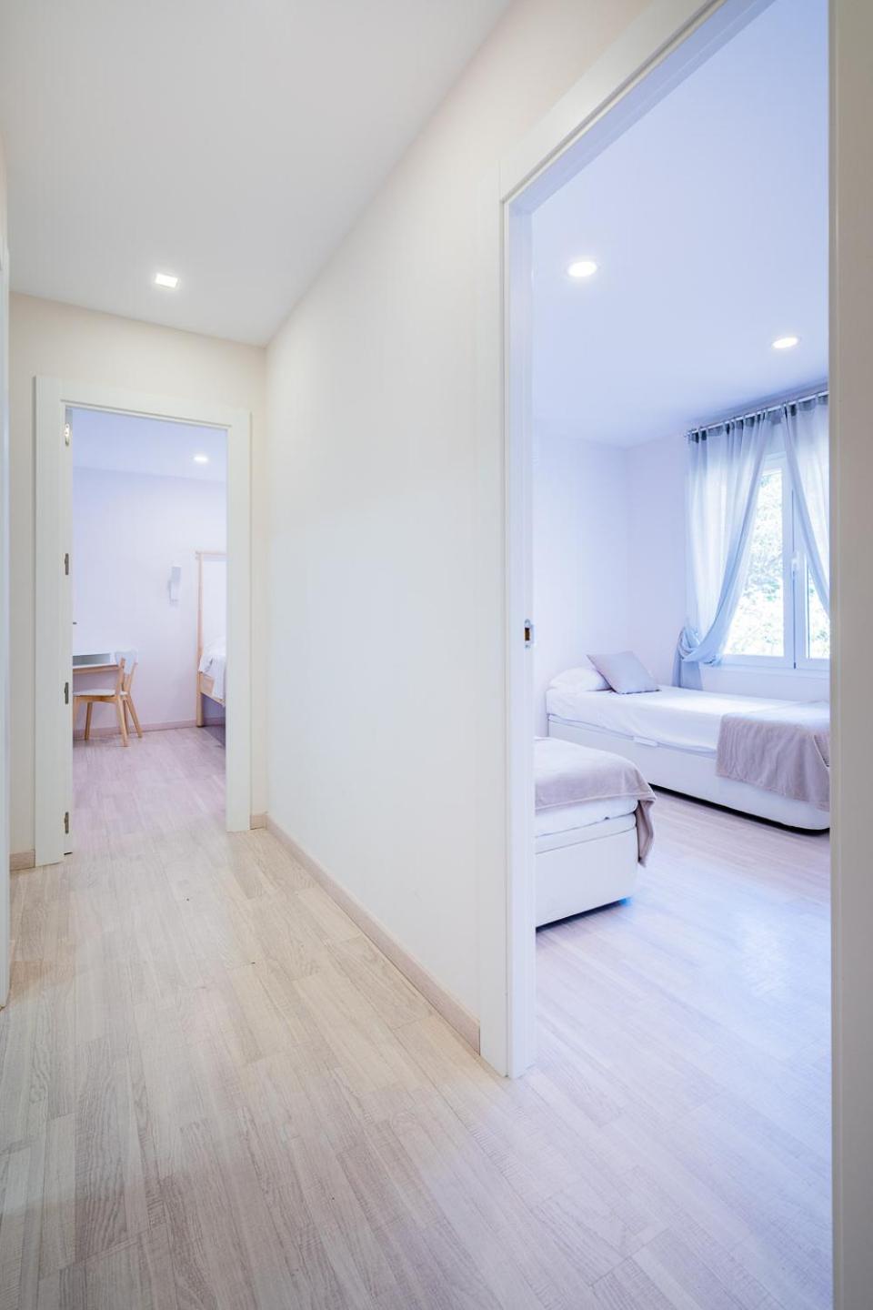 Two-Bedroom Apartment - Photo 30