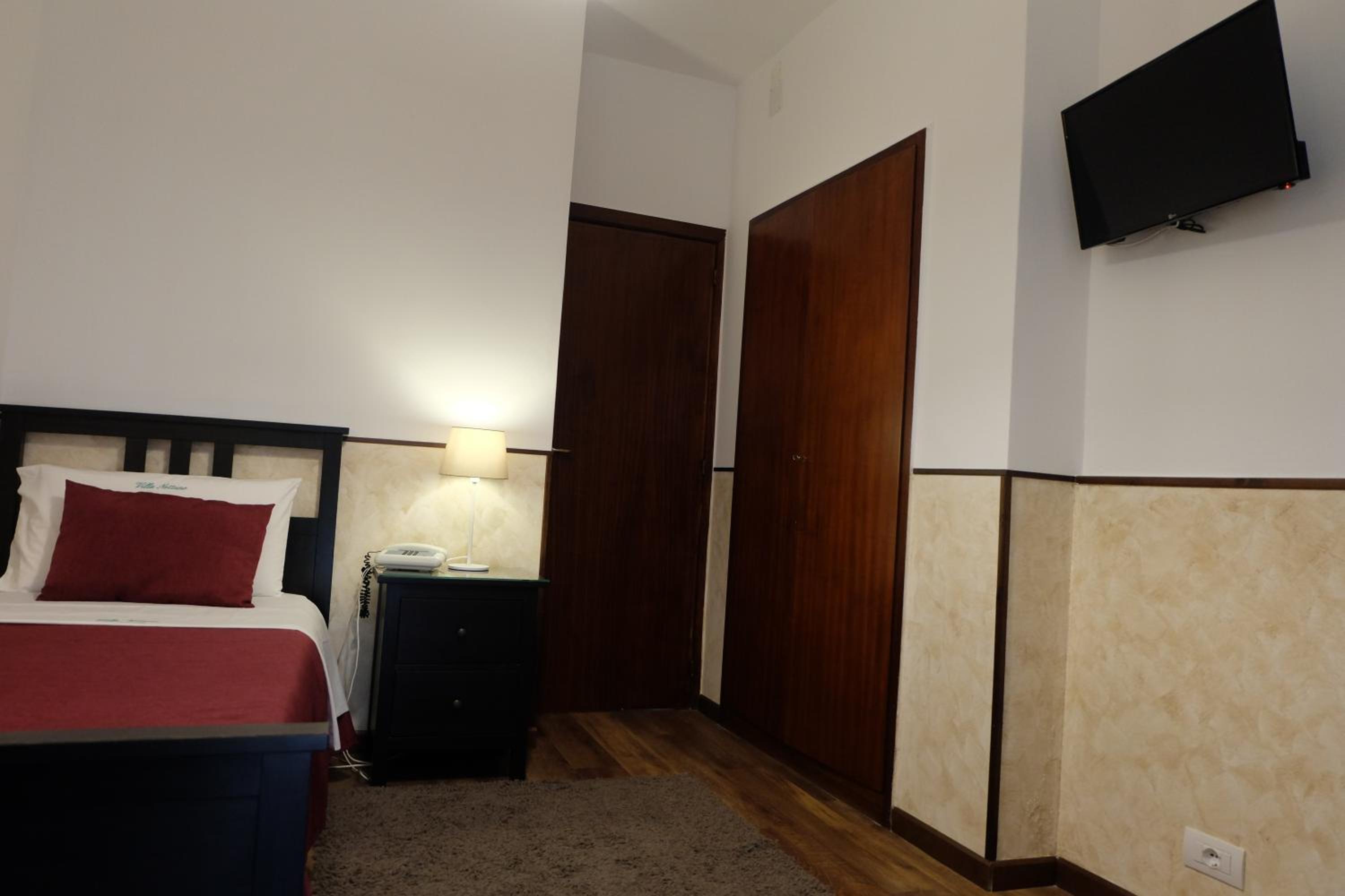 Economy Single Room