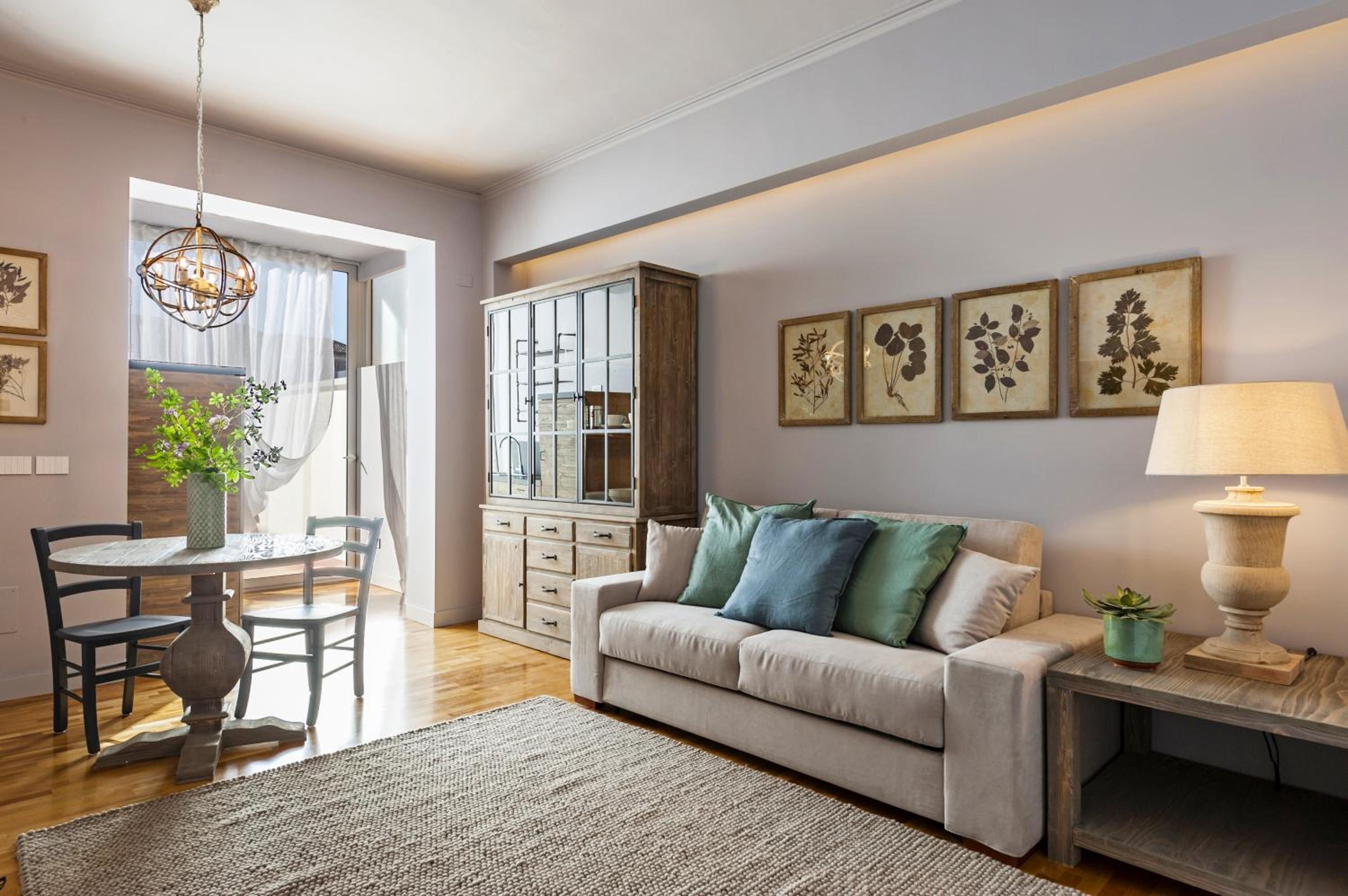Apartment with Terrace - Photo 1