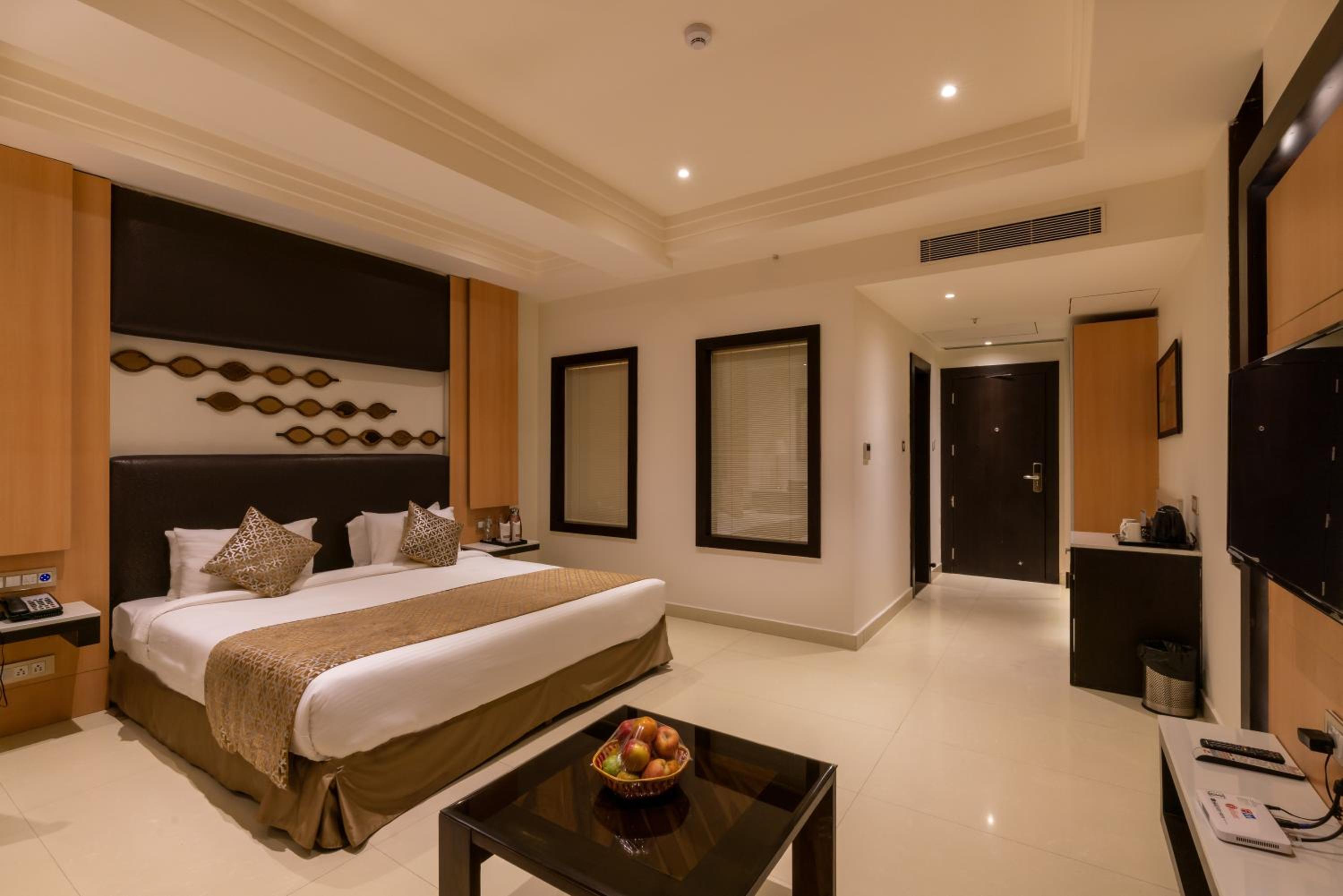Large Double Room photo 1