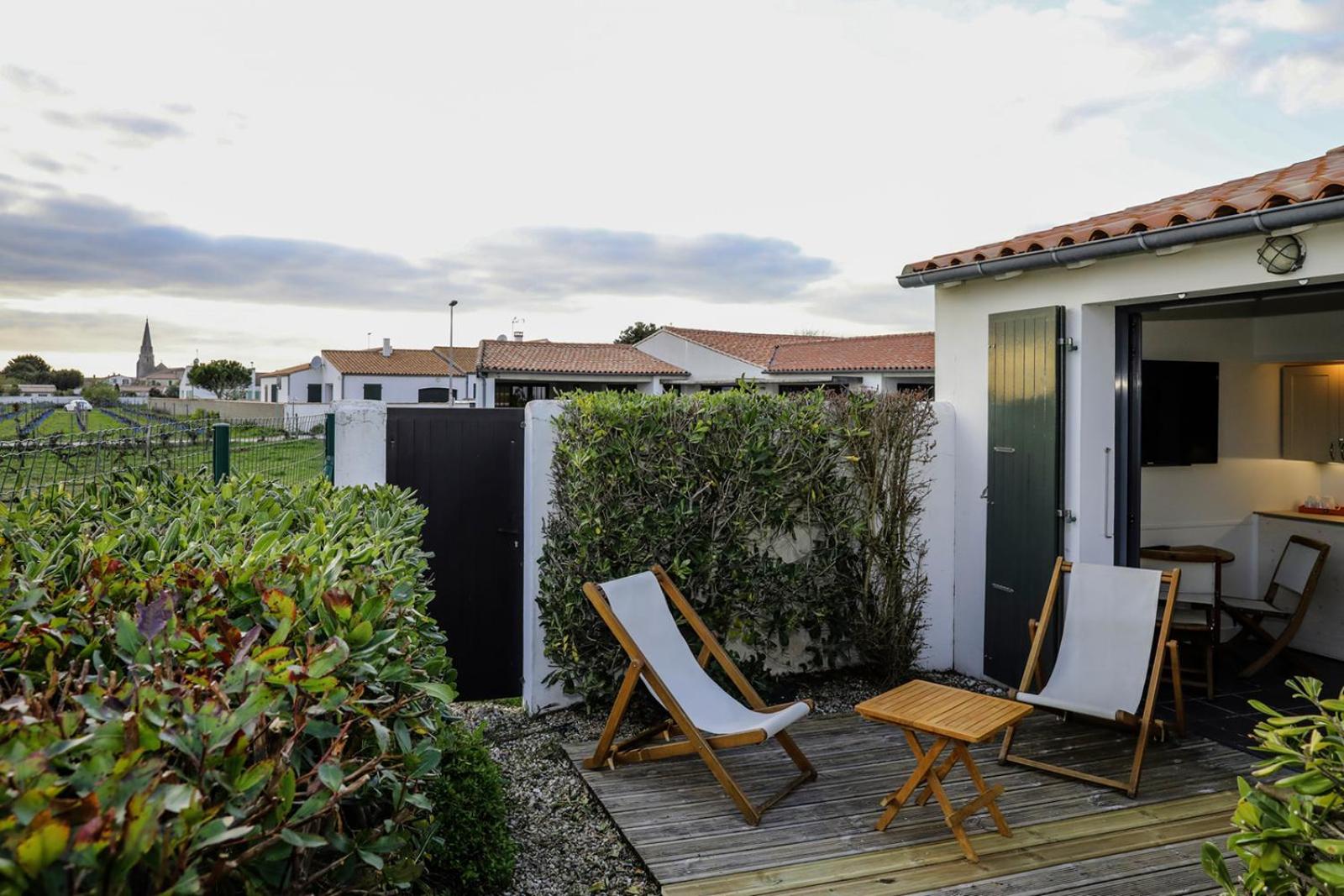 Sea Side Suite - Photo 6