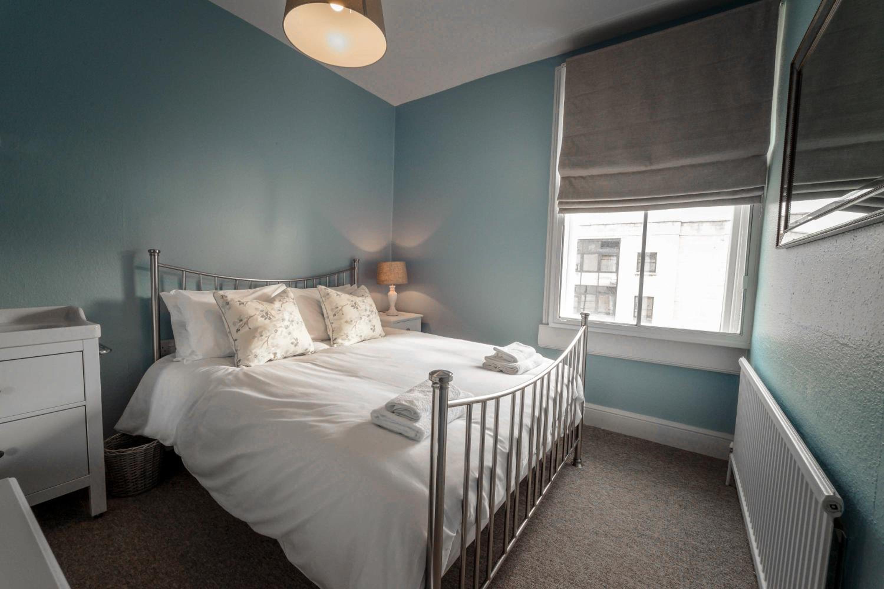 Double Room with Shared Bathroom photo 1