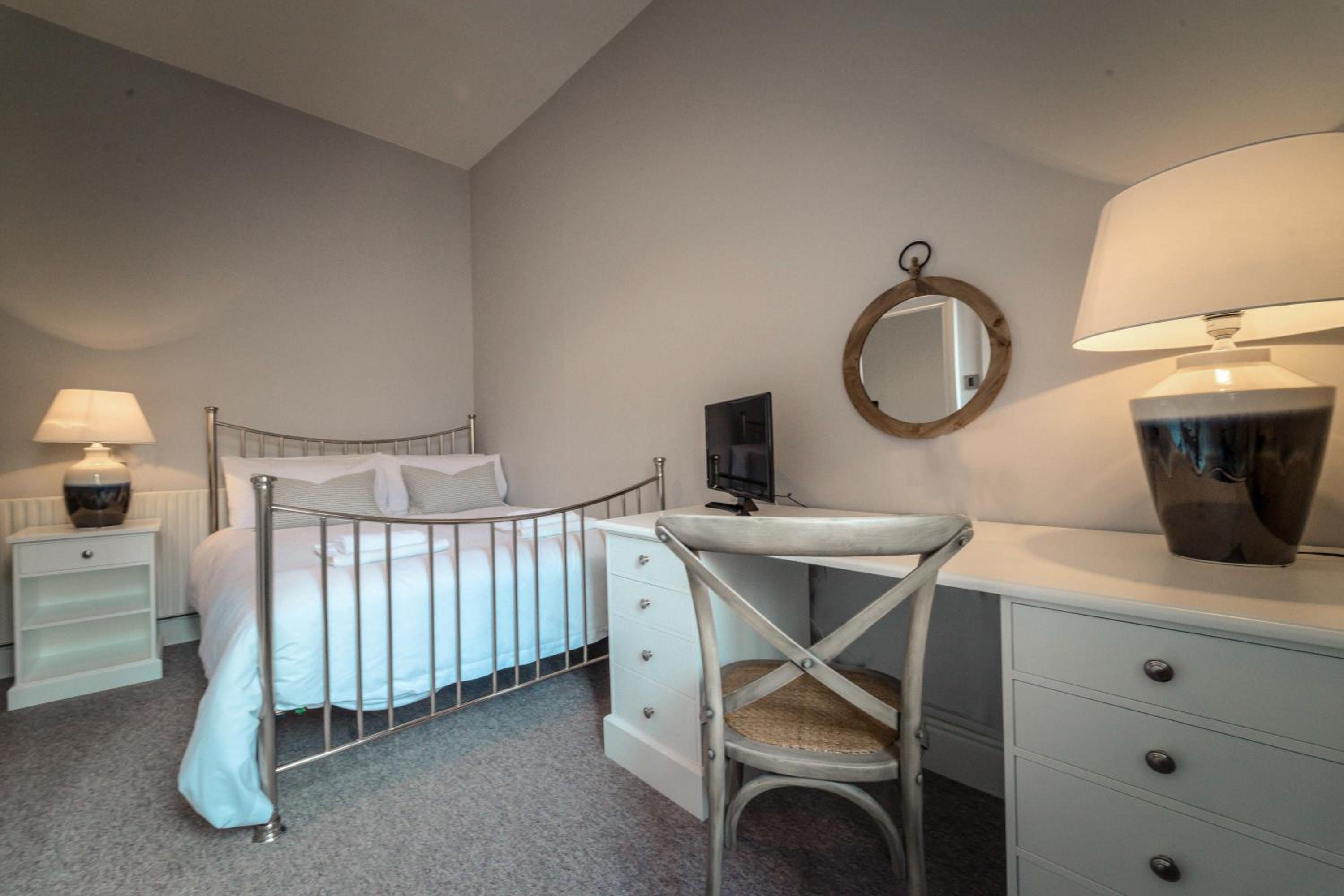 Double Room with Private Bathroom photo 2