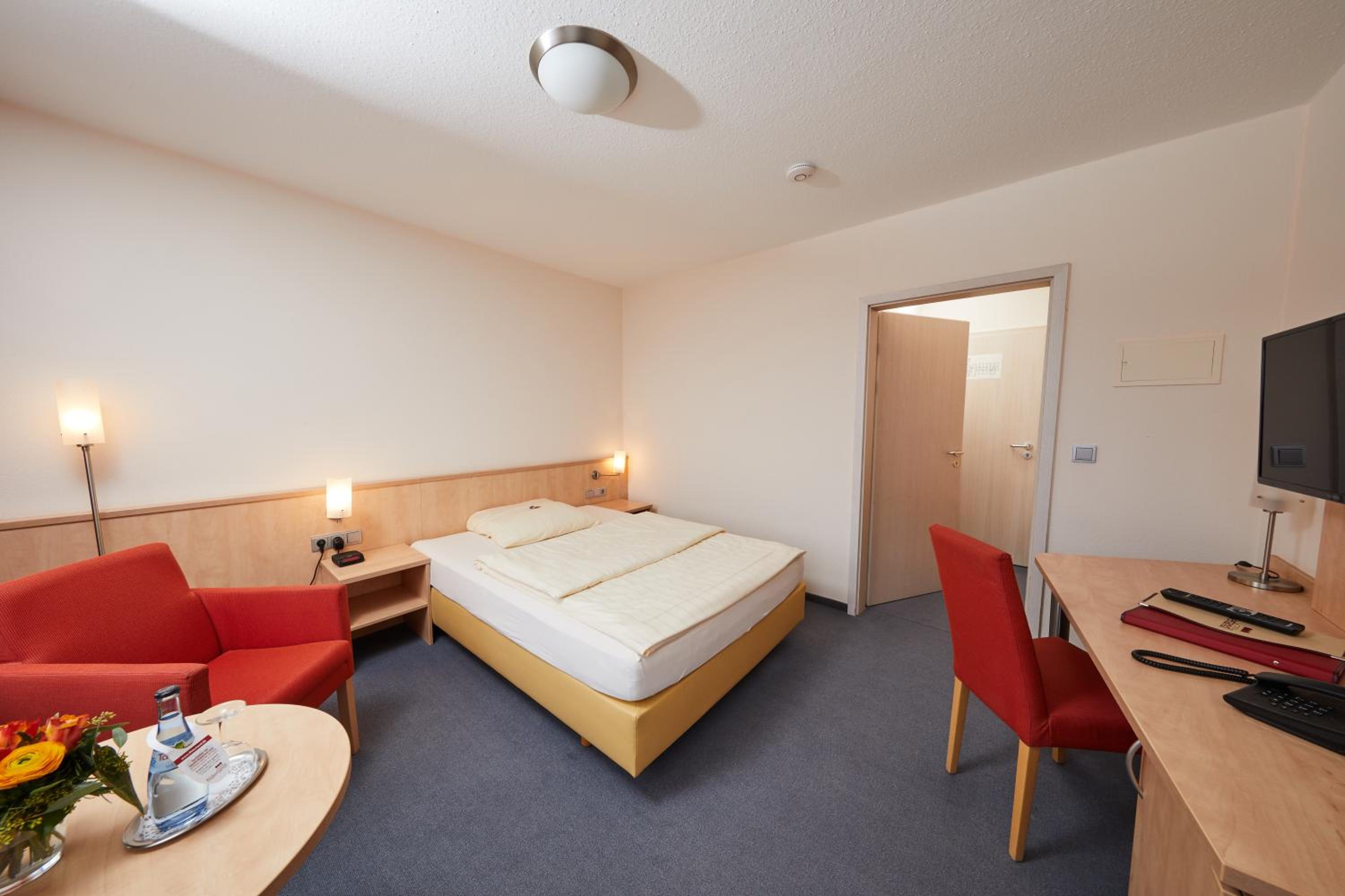 Single Room With Garden View photo 3