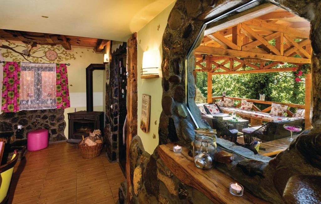 Two-Bedroom Chalet - Photo 108
