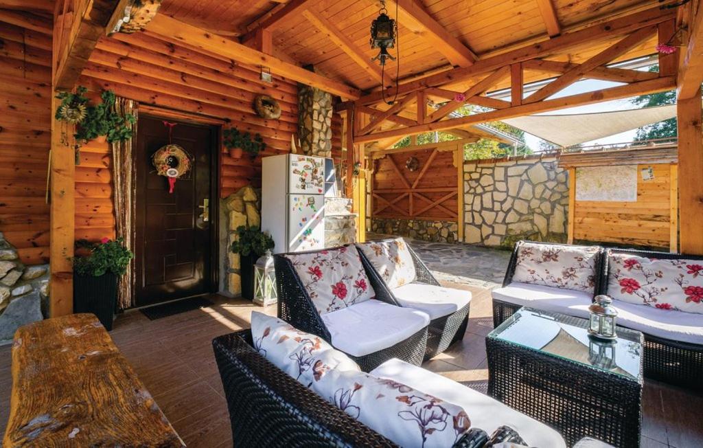 Two-Bedroom Chalet - Photo 76