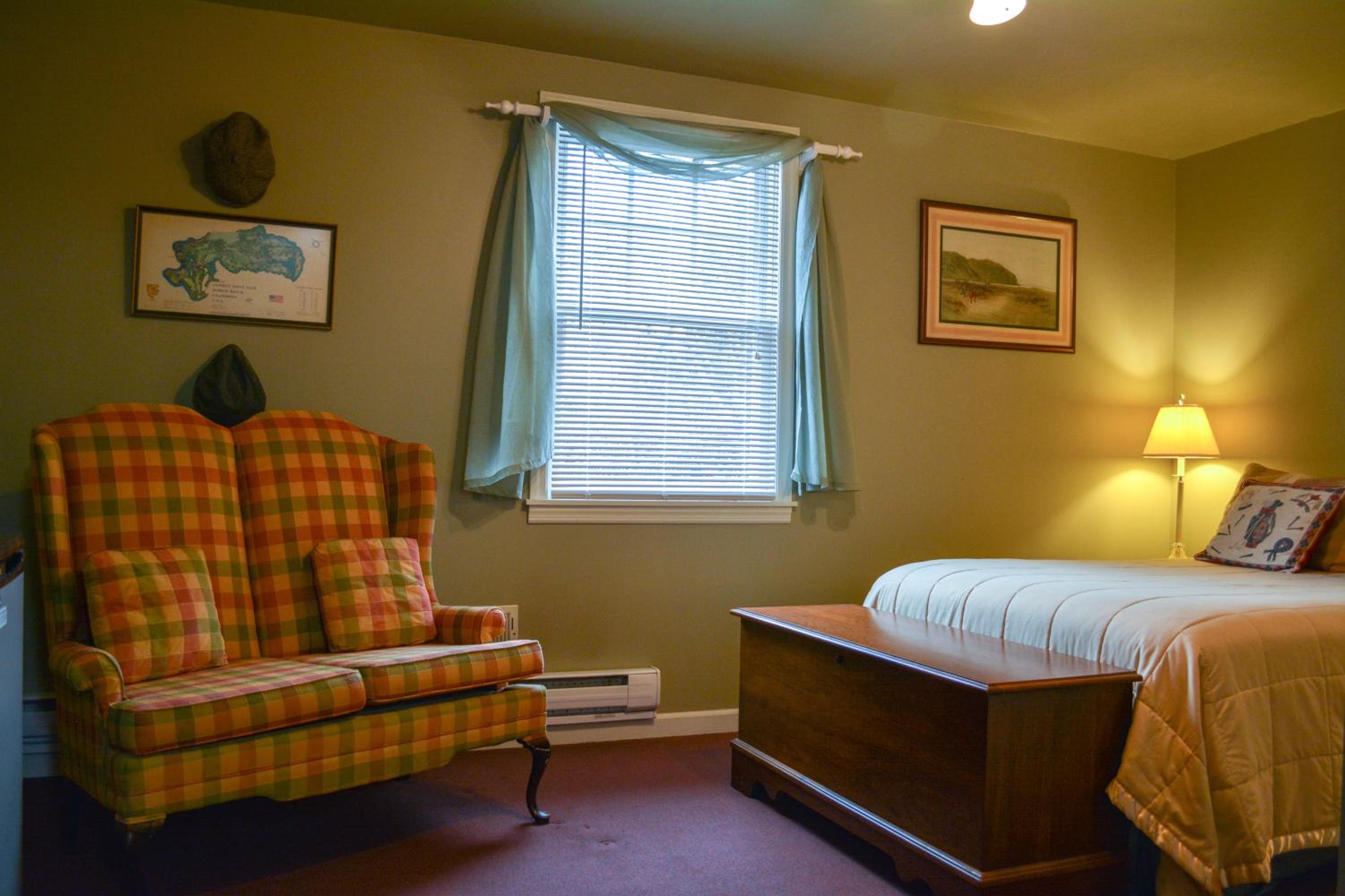 Single Room with Bathroom photo 3