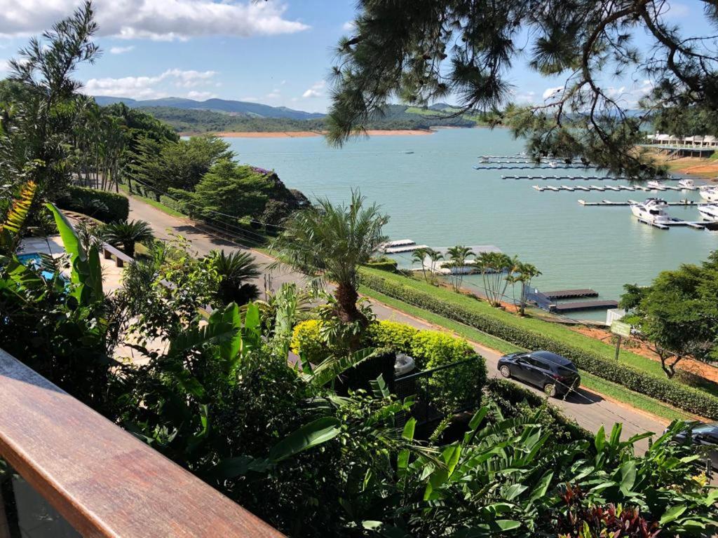 Apartment with Lake View photo 3