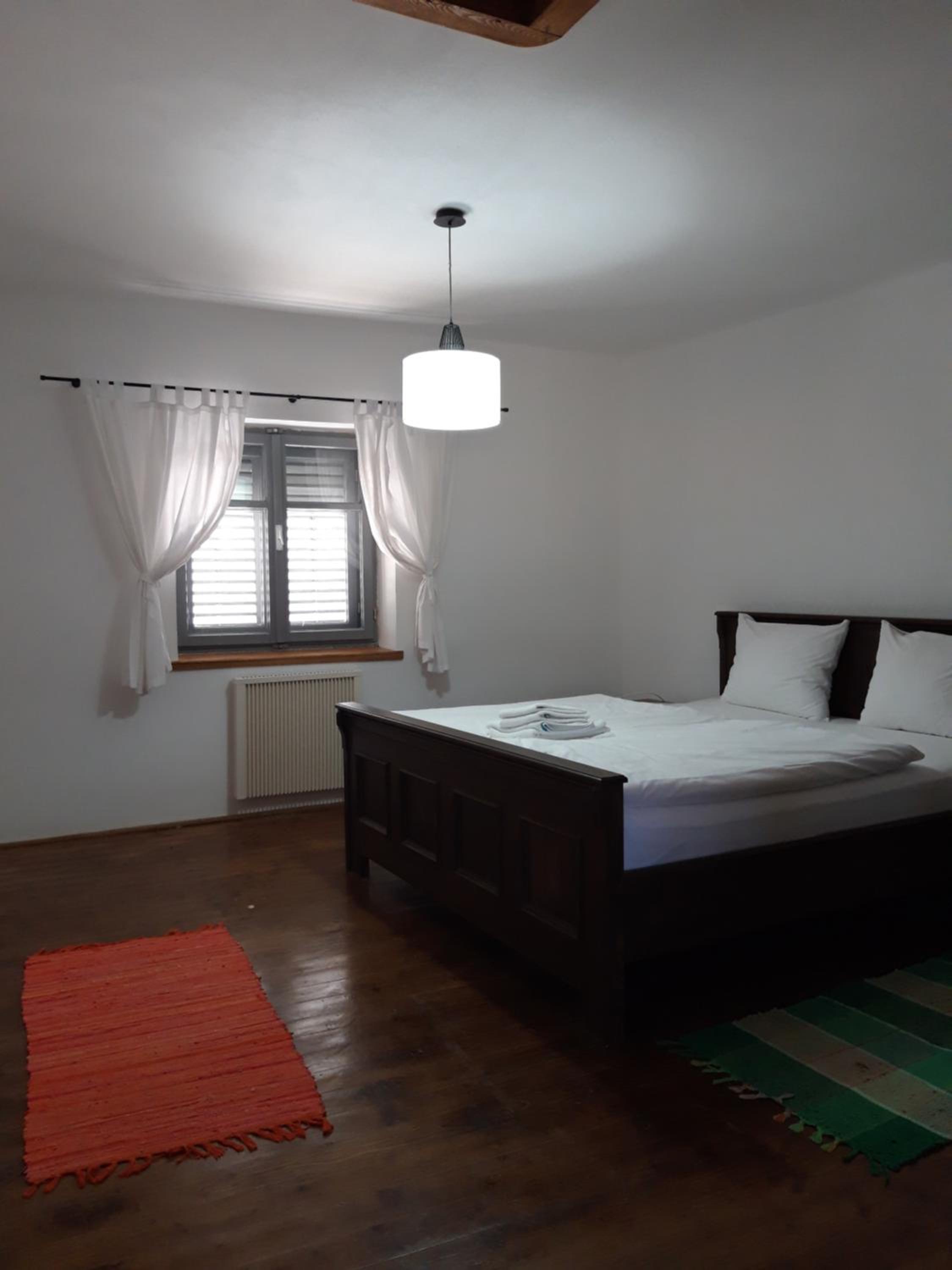Two-Bedroom Townhouse - Photo 4