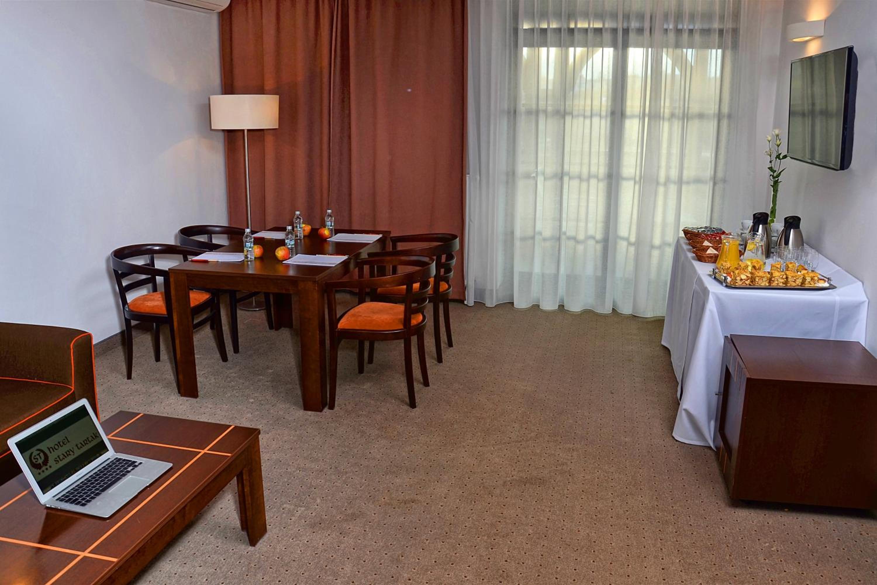 VIP Suite with Lake View photo 3