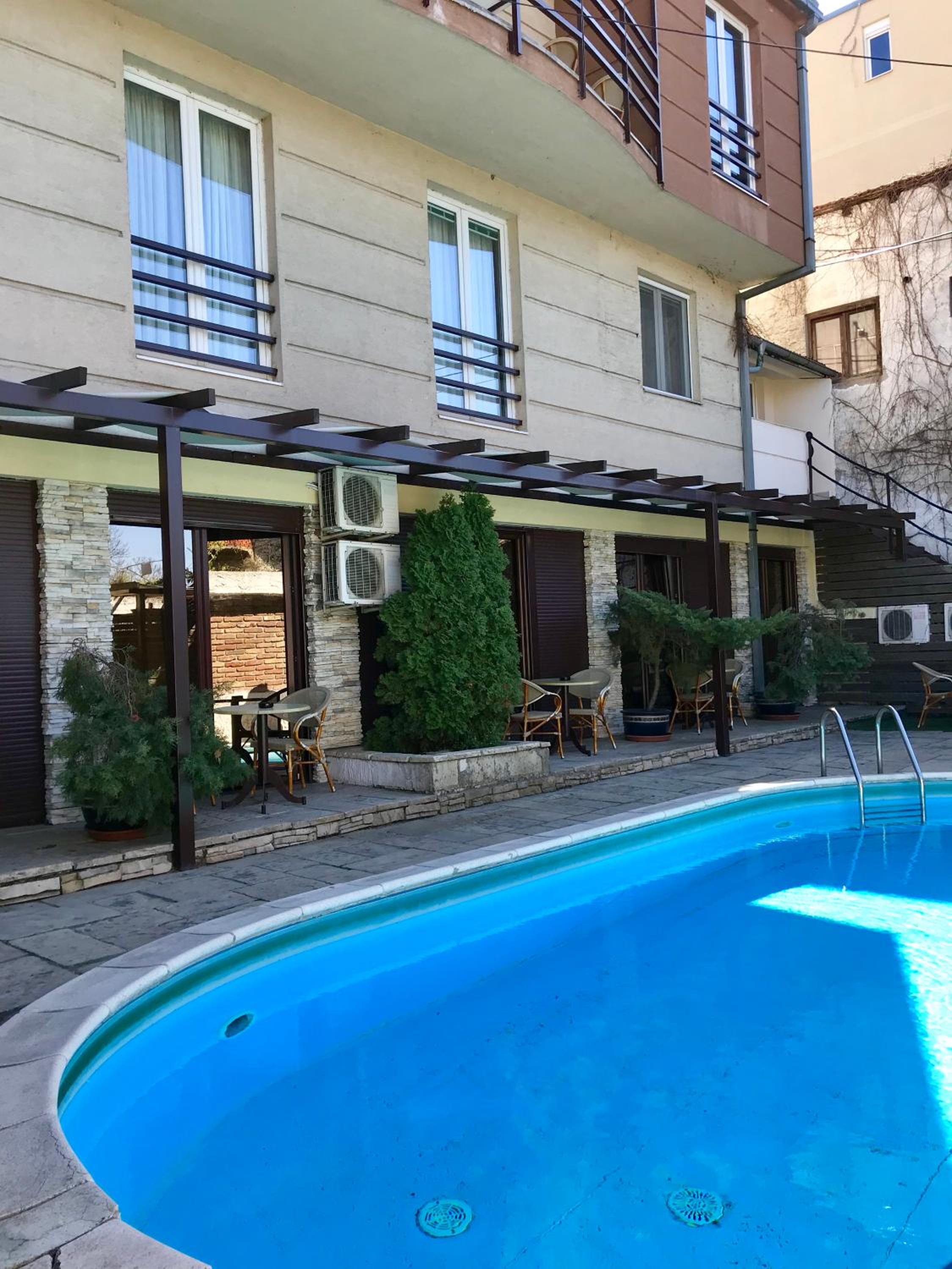 Double or Twin Room with Balcony - Photo 6