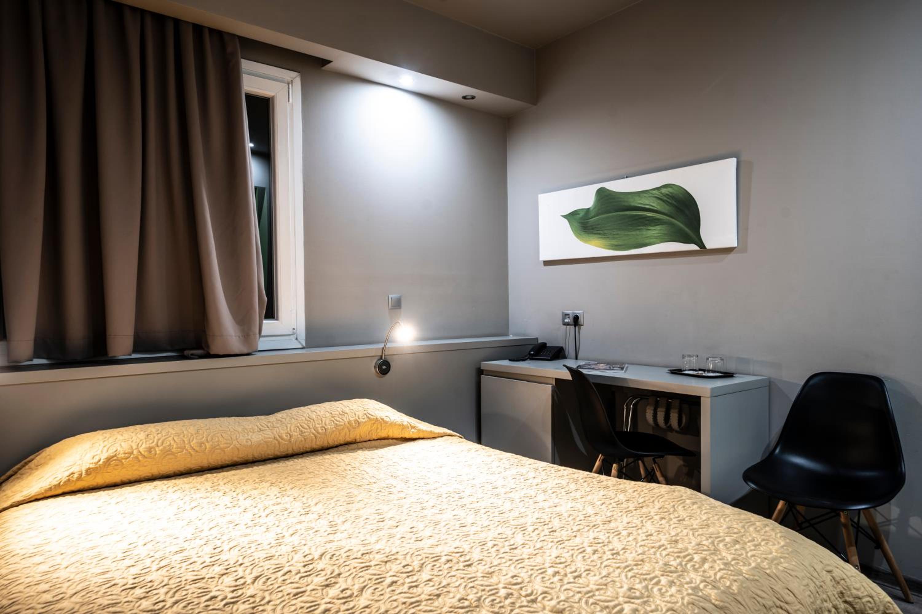 Superior Double Room - Photo 1